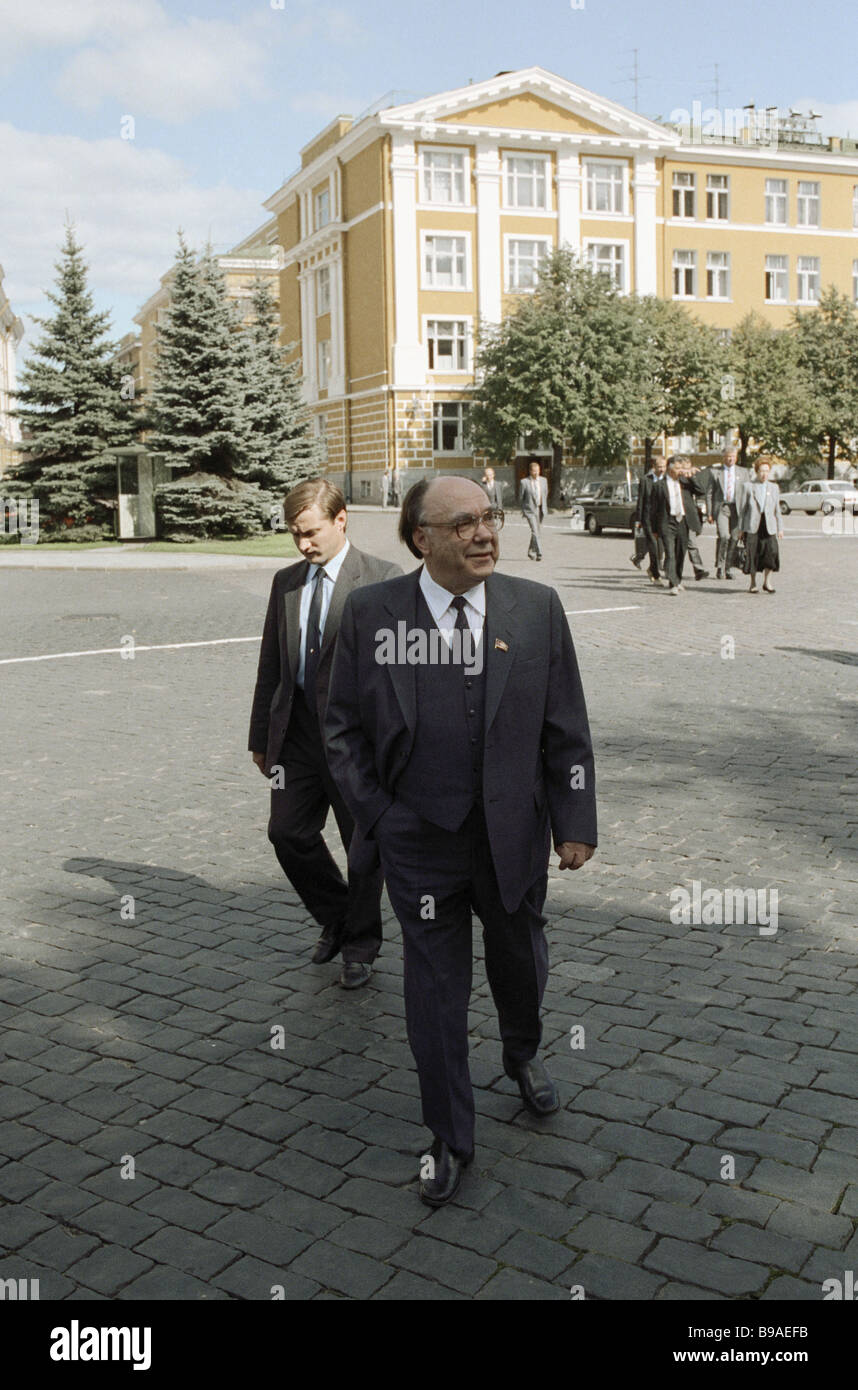 People s deputy of the USSR Alexander Yakovlev at the 5th extraordinary congress of the people s deputies Stock Photo