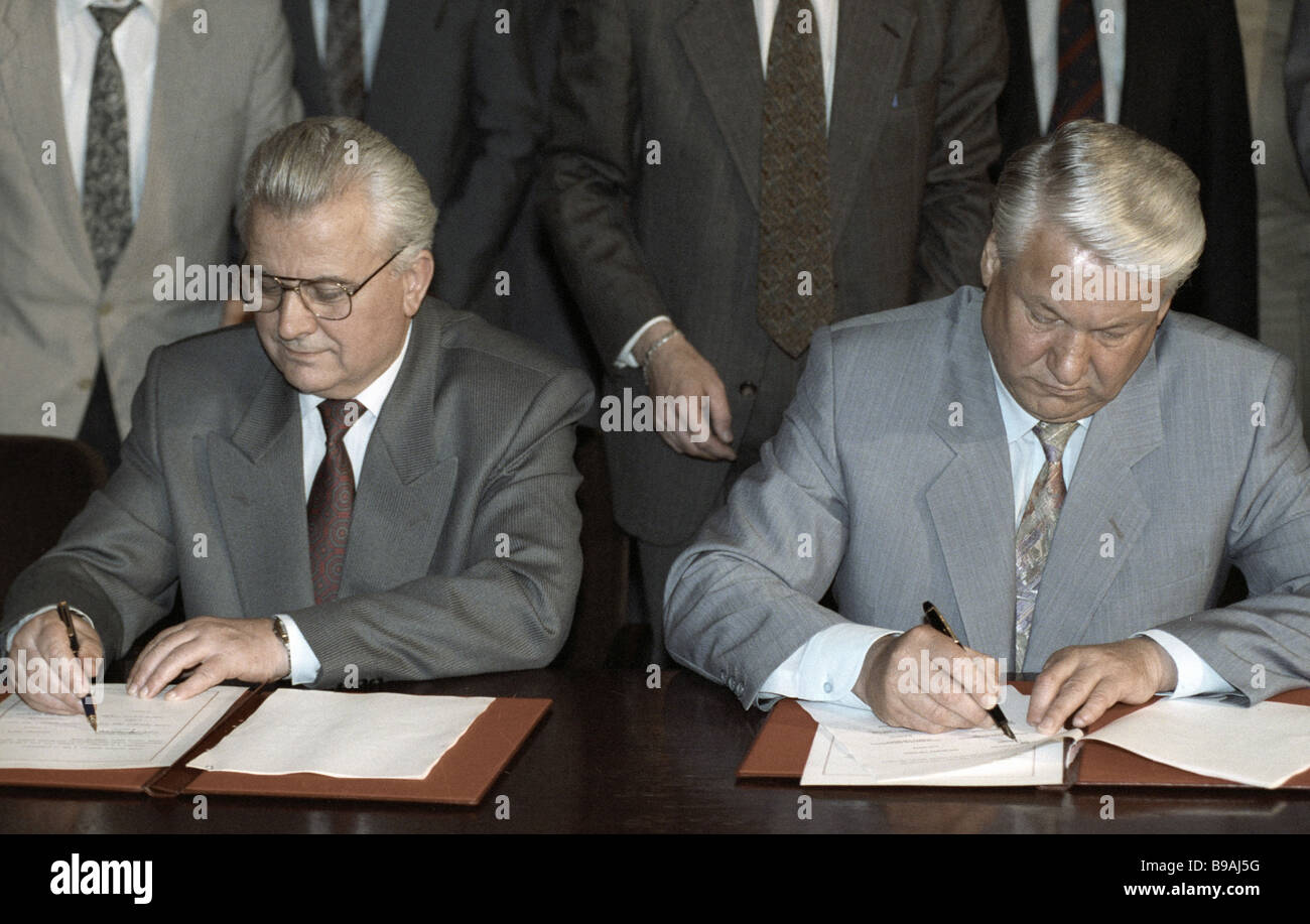 шеварднадзе ардзинба ельцин. билл клинтон и ельцин. меморандум в будапеште 1994 год.