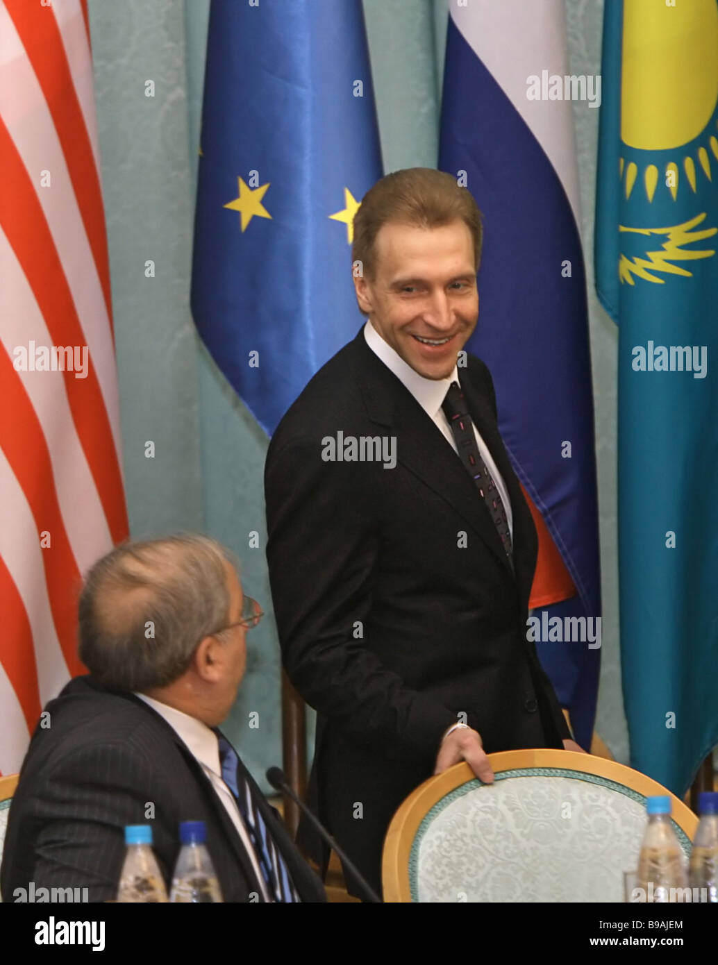 Shuvalov: Russia will not cancel Visa and MasterCard systems 95 Shuvalov: Russia will not cancel Visa and MasterCard systems 25