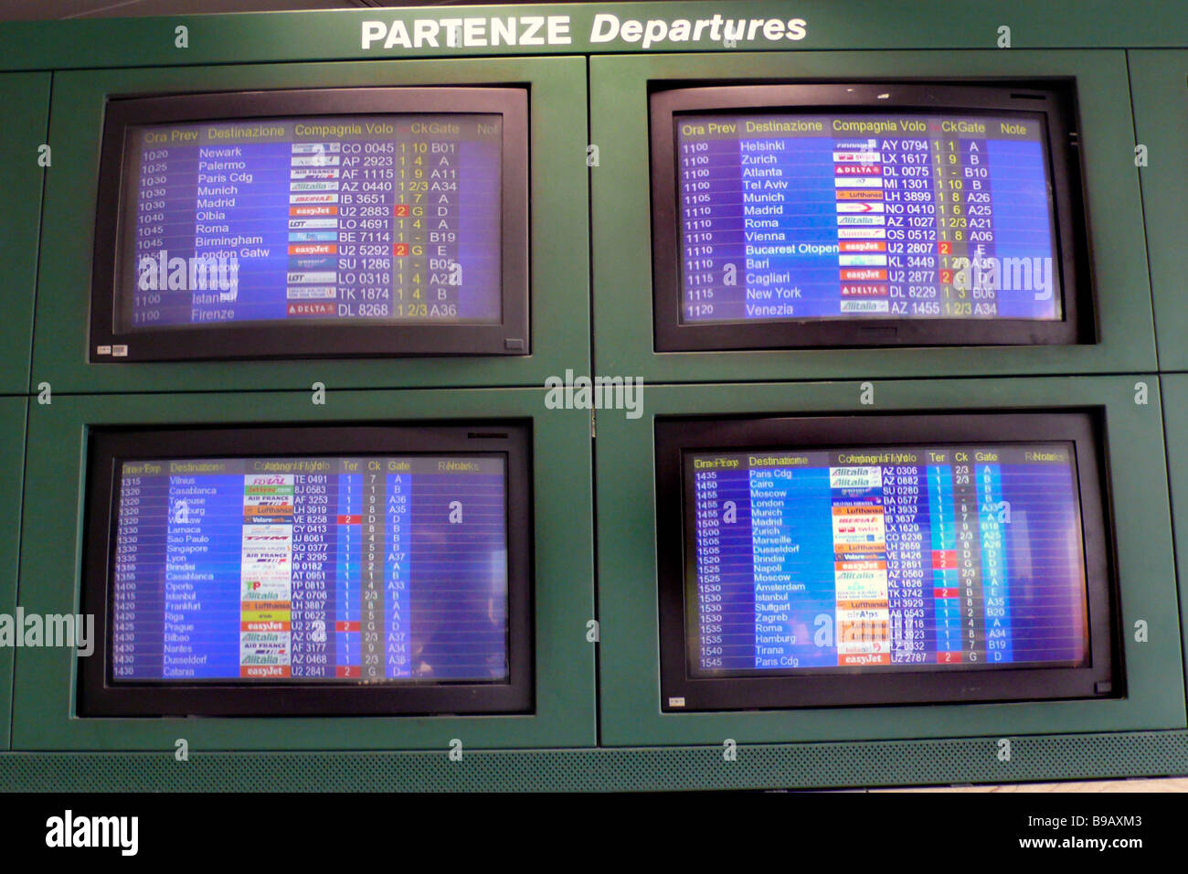 Milan Malpensa airport Stock Photo - Alamy