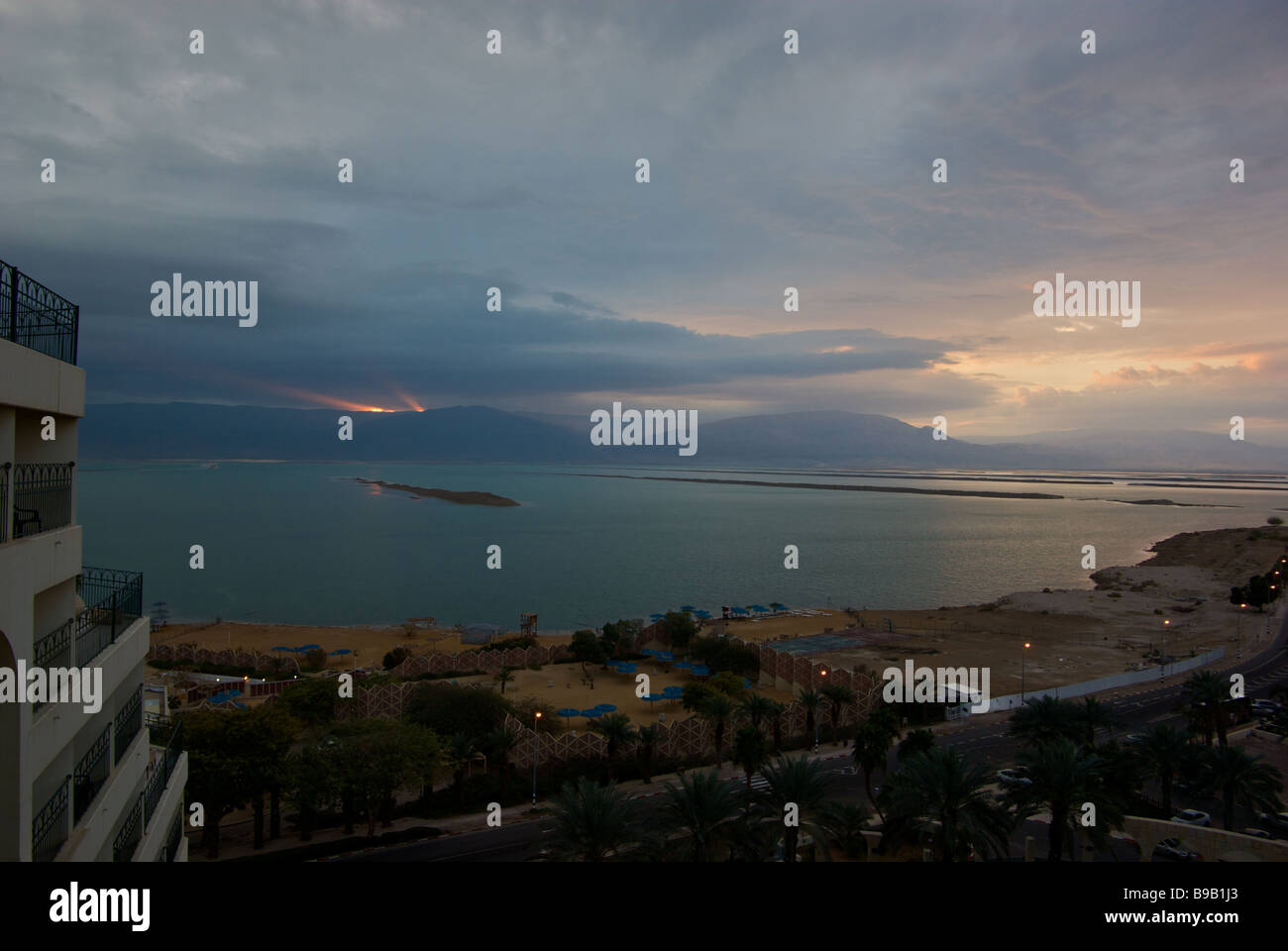 Dead sea hotel jordan hi-res stock photography and images - Alamy