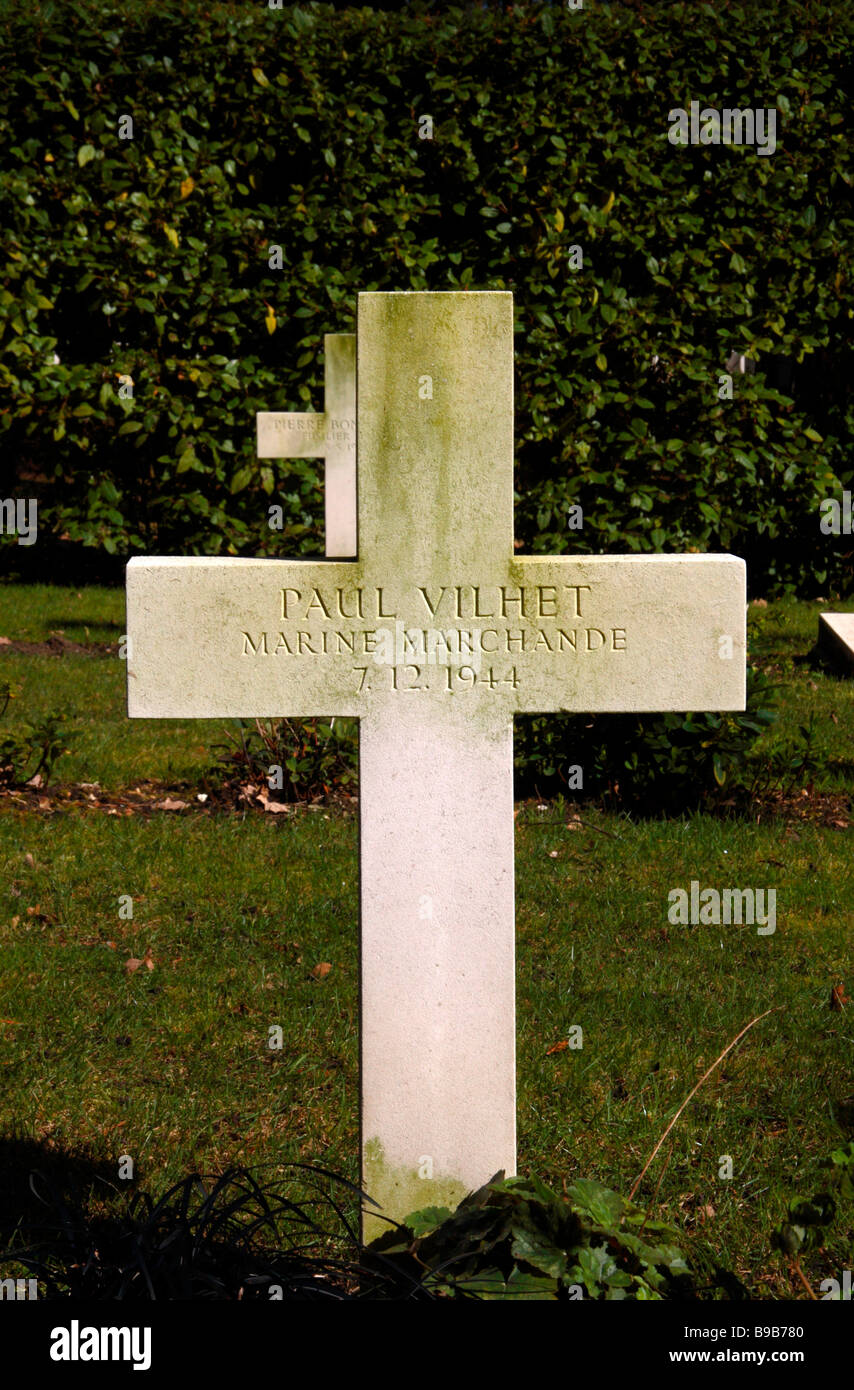 The grave of a French Soldier in the Brookwood Military Cemetery, Woking. Stock Photo