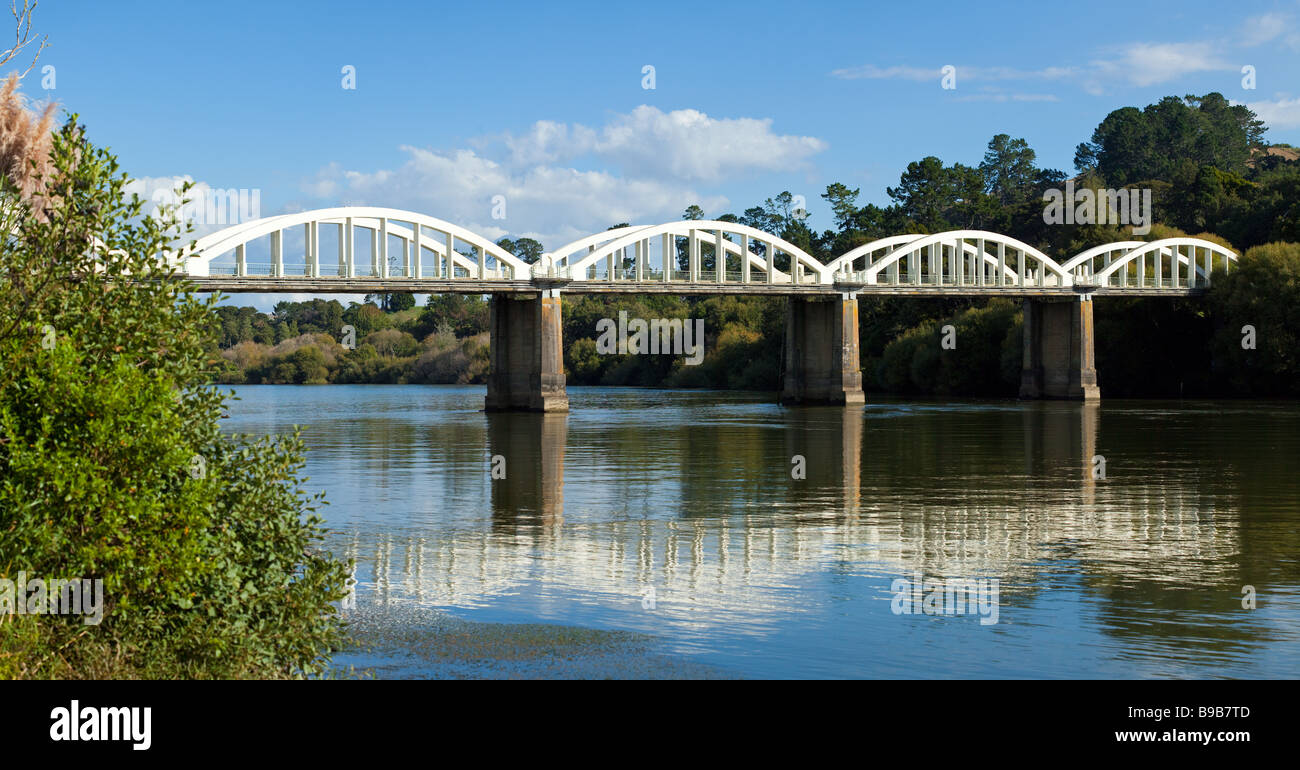Tuakau bridge hires stock photography and images Alamy