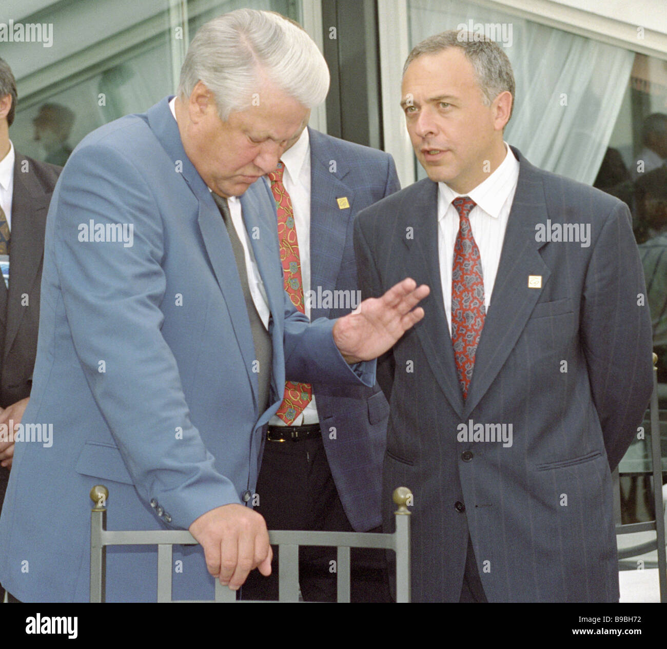 Russian President Boris Yeltsin left and Russian Foreign Minister