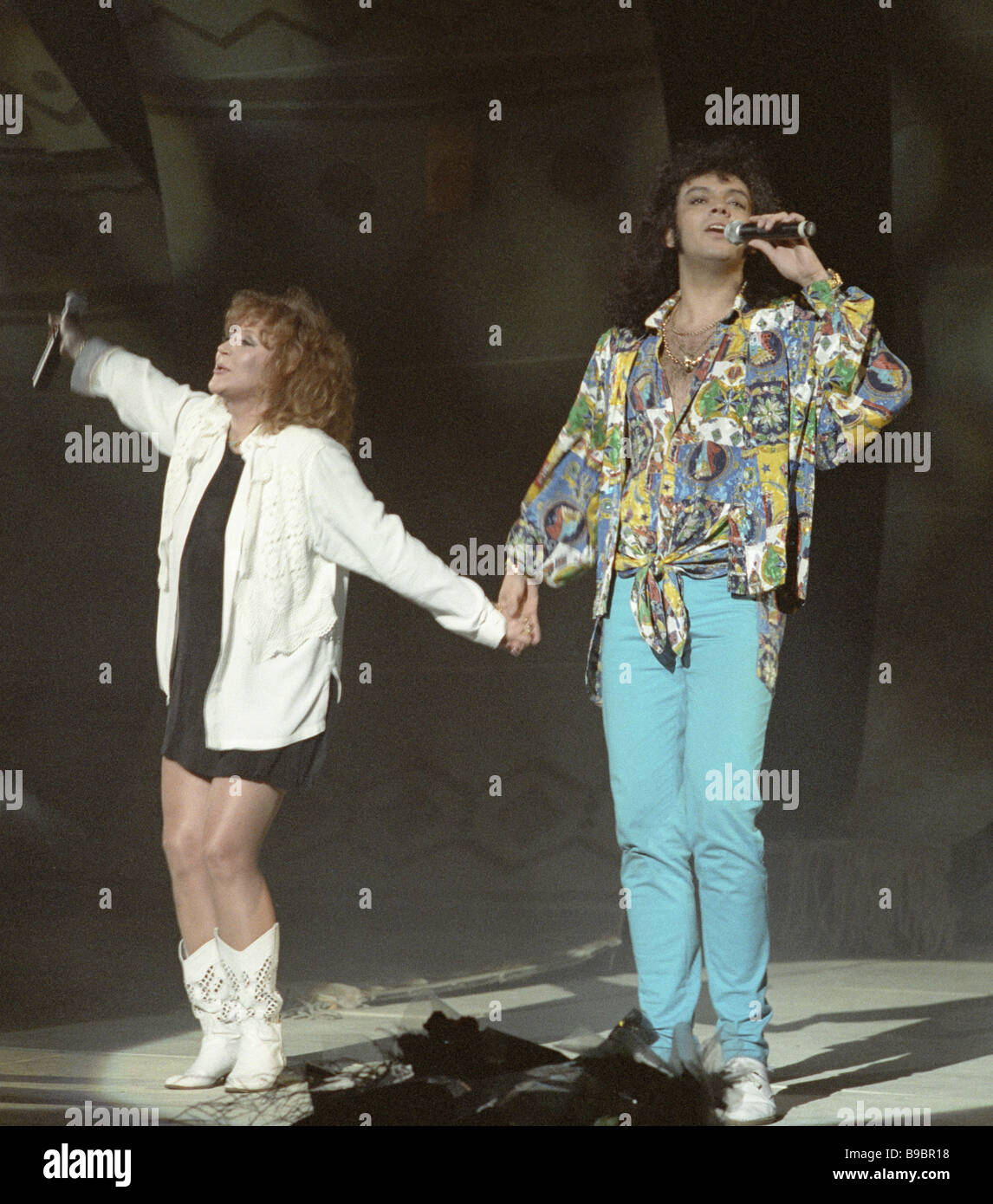 Alla Pugacheva was impressed with a funny photo from the past 05.10.2017 Alla Pugacheva was impressed with a funny photo from the past 05.10.2017
