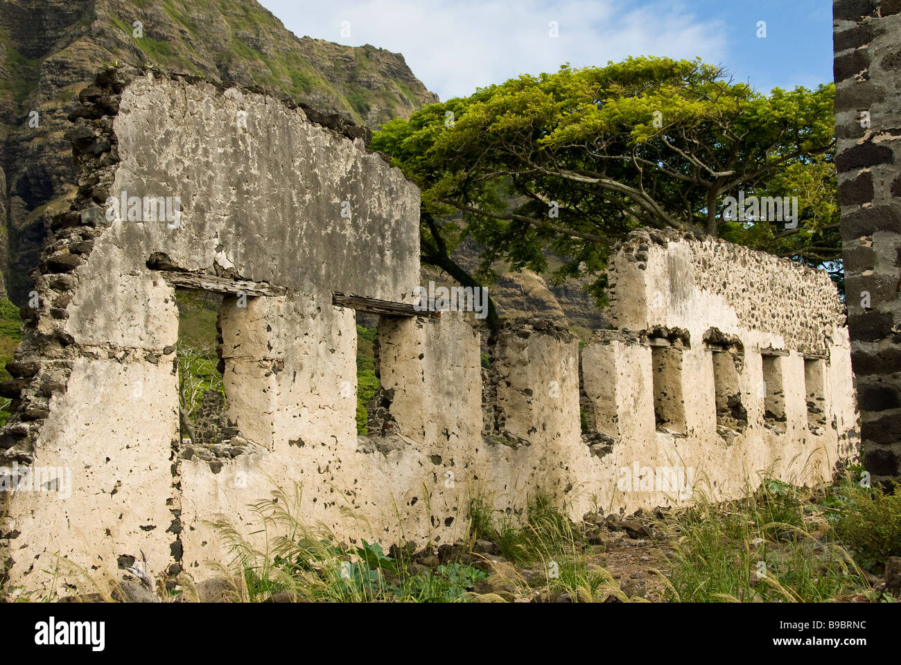 Kualoa Sugar Mill ruins, Kamehameha Highway, Oahu, Hawaii Stock Photo