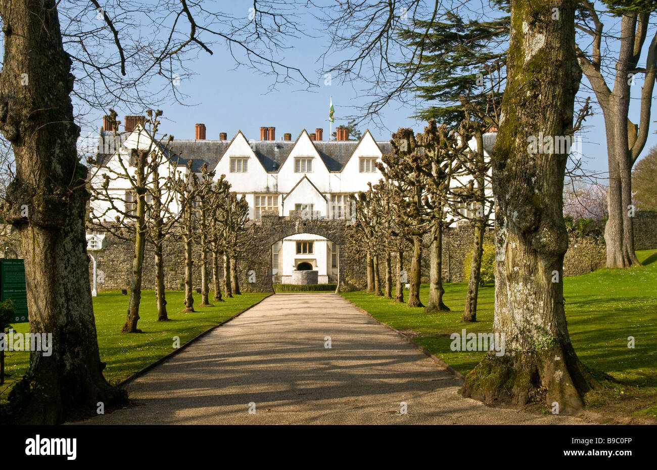 st-fagans-castle-the-main-building-in-the-museum-of-welsh-life-site-at