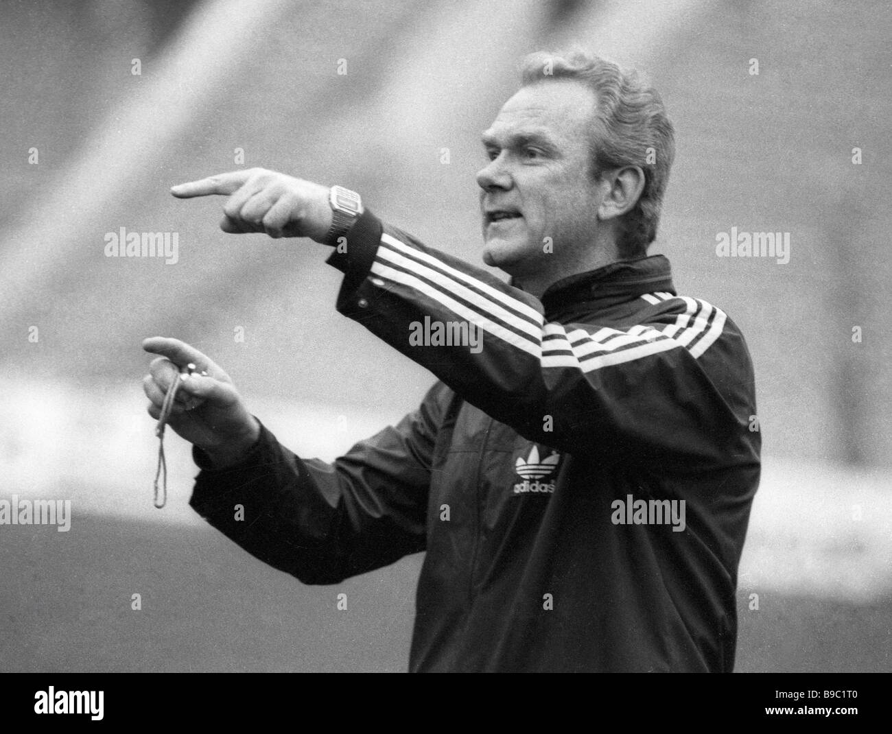 Valery Lobanovsky senior coach of the USSR national soccer team Stock ...