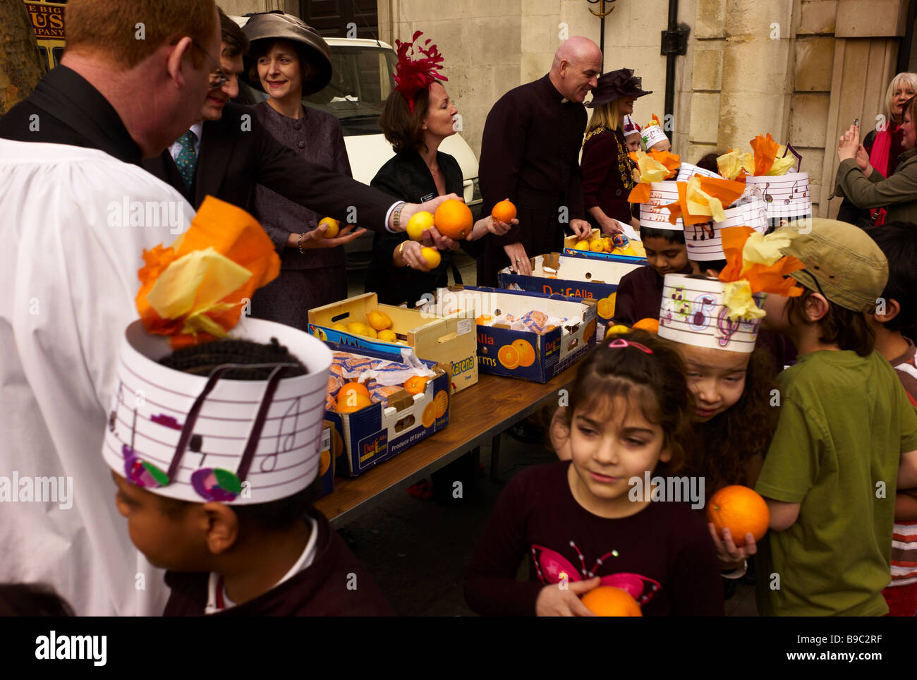 Orange and Lemons, St Clement Danes Church, Westminster , London Stock Photo Alamy