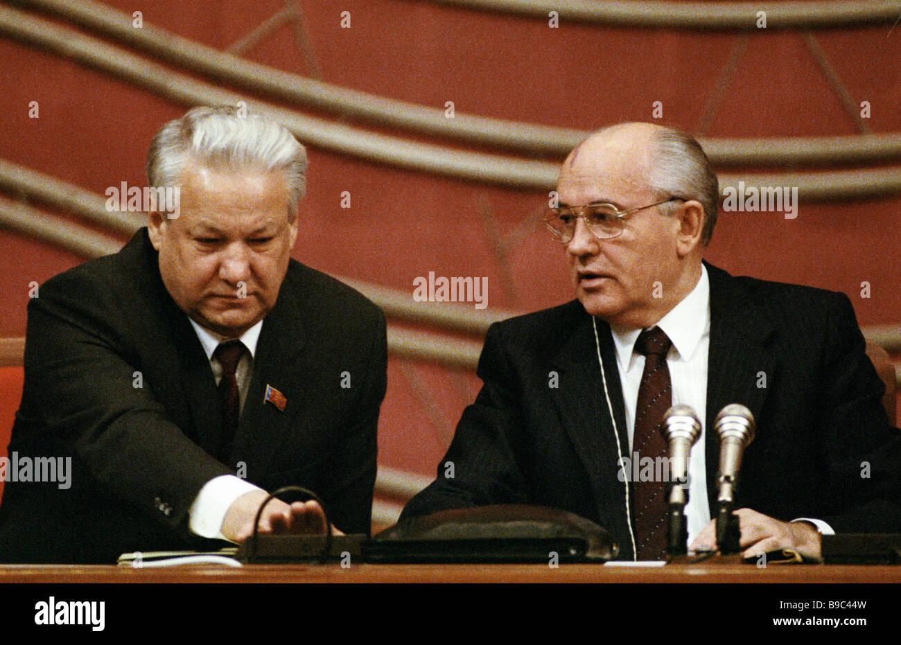 Ельцин перестройка. Горбачев 1991. Горбачев 1987.