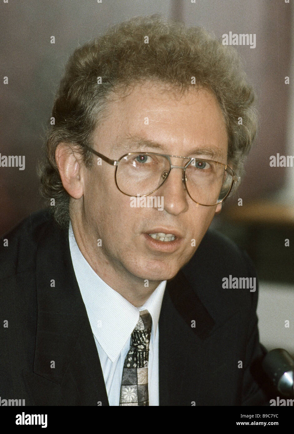 Russian Deputy Finance Minister Oleg Vyugin Stock Photo - Alamy