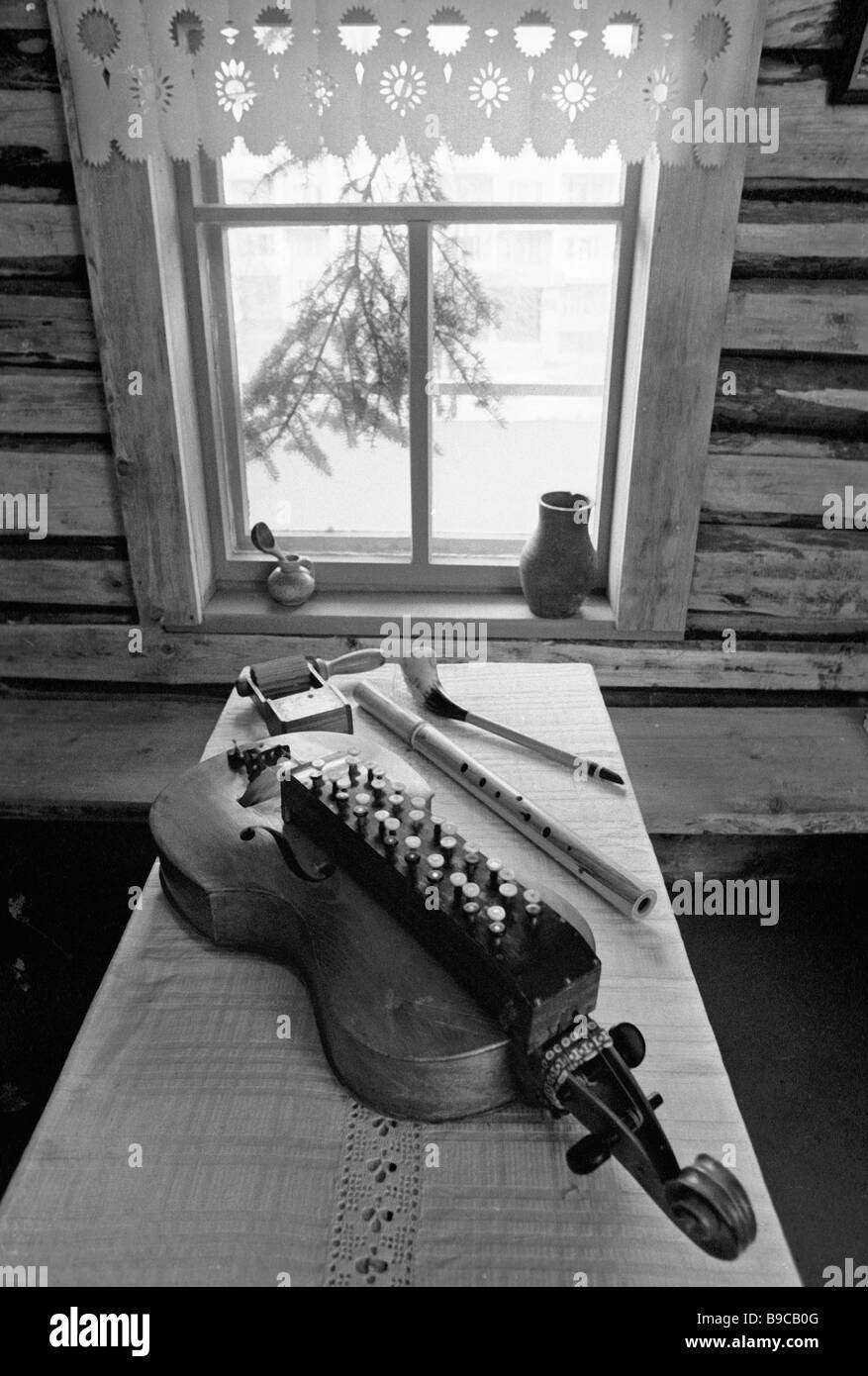 Belarussian national musical instruments made by master Vladimir ...