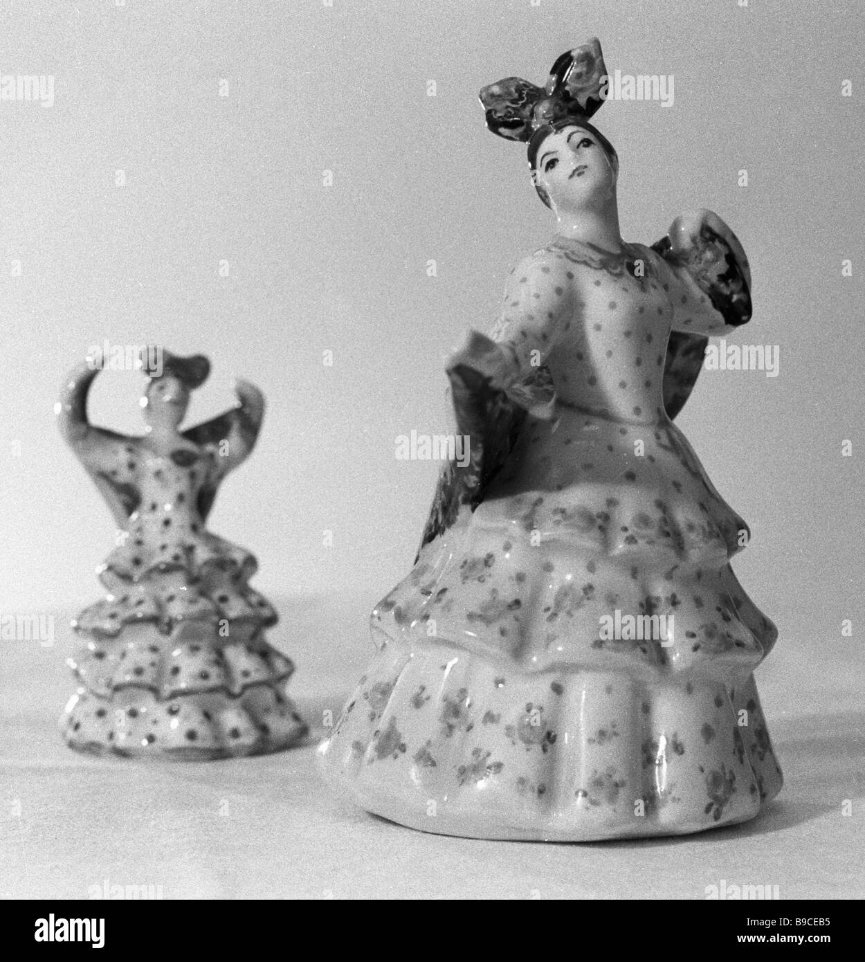 Porcelain figurines Wedding manufactured by the Dulyovo porcelain