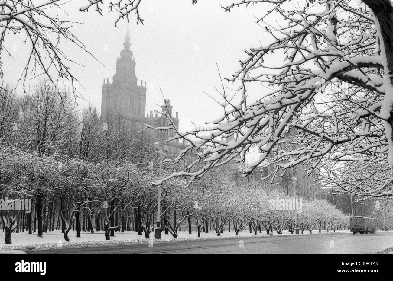 The life and work of Lomonosov 87 The life and work of Lomonosov 33
