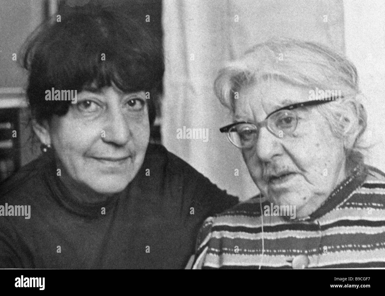 Soviet writer Marietta Shaginyan right with her daughter Mirel left an