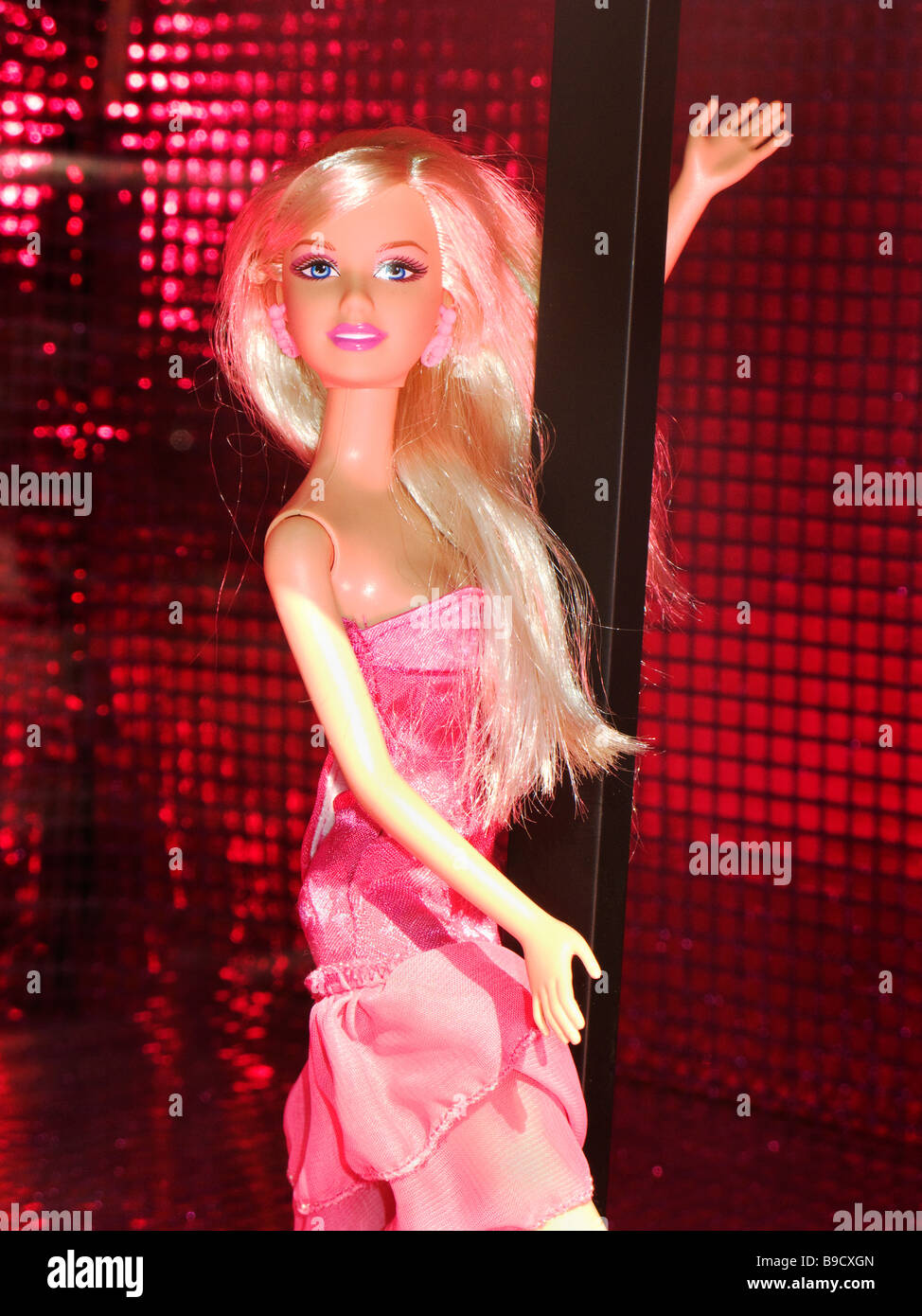 Barbie doll in window display Stock Photo: 23026549 - Alamy
