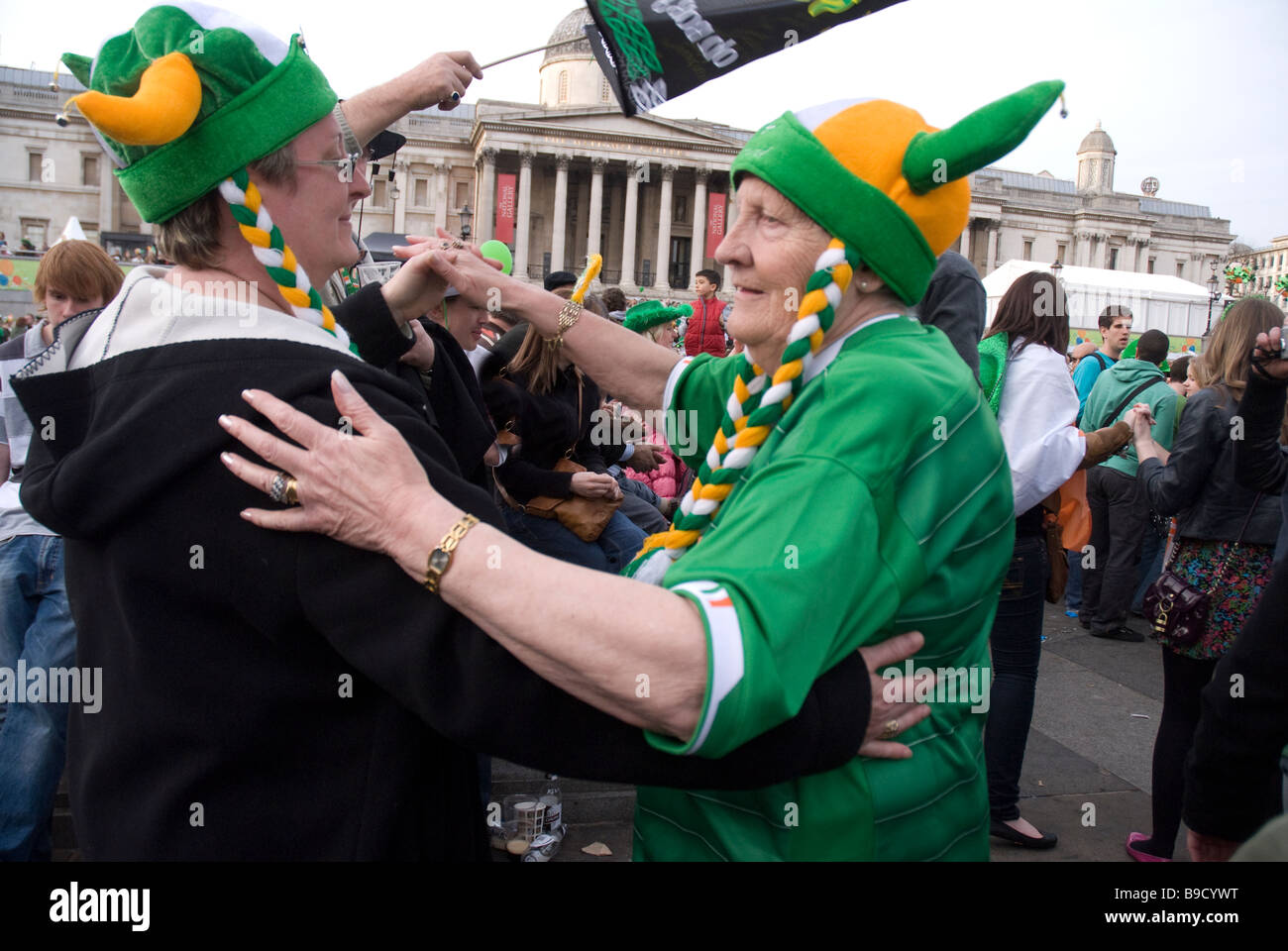 st patricks day in trafalgar square