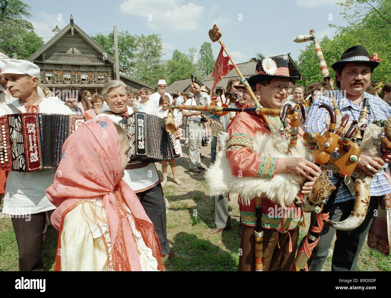Folklore groups performing during the days of Slavic Alphabet and ...