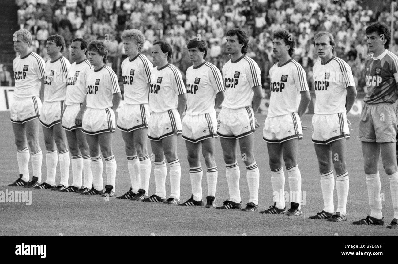 Soviet Football Team High Resolution Stock Photography and Images Alamy