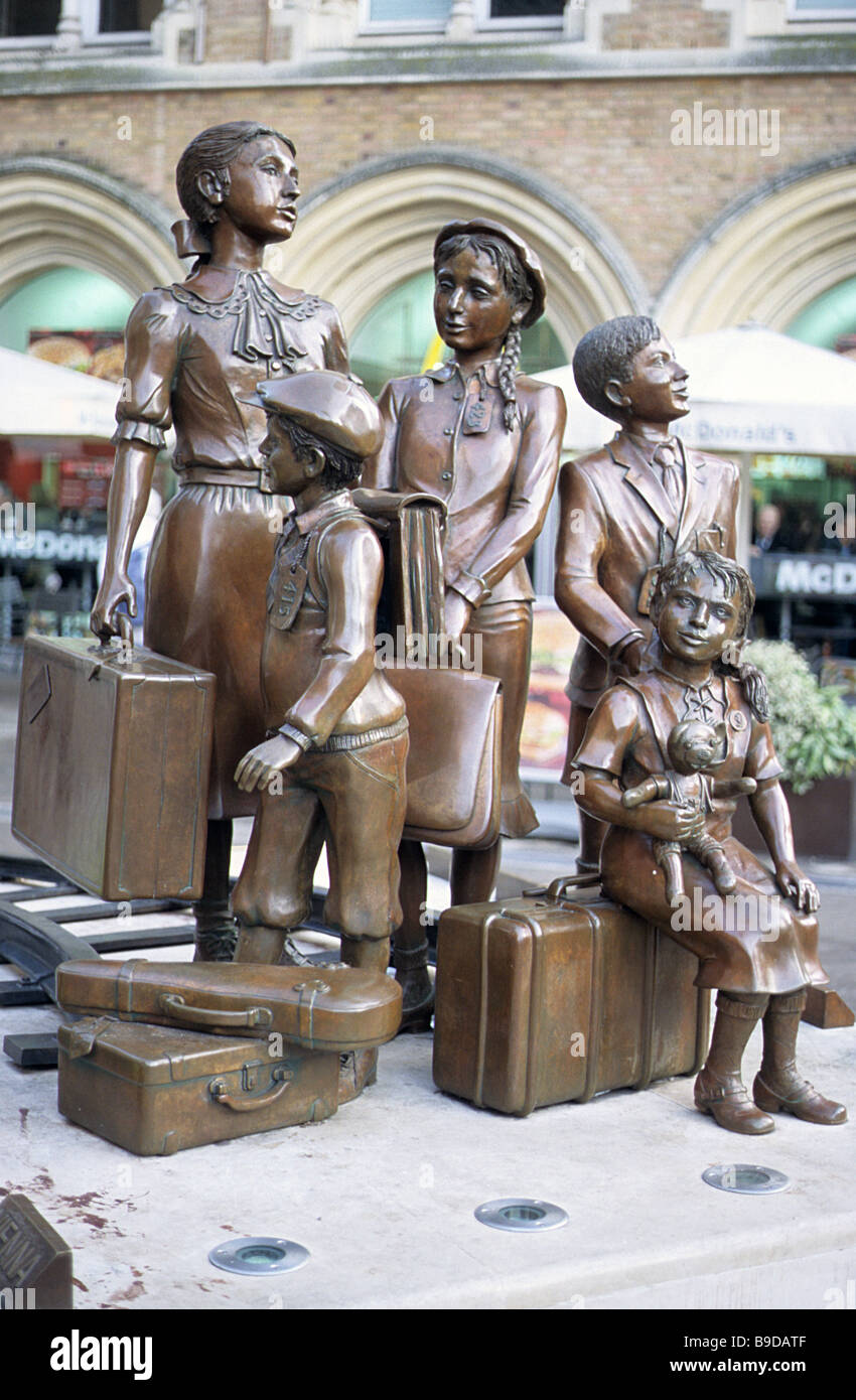 Kindertransport memorial at Liverpool Street Station Stock Photo