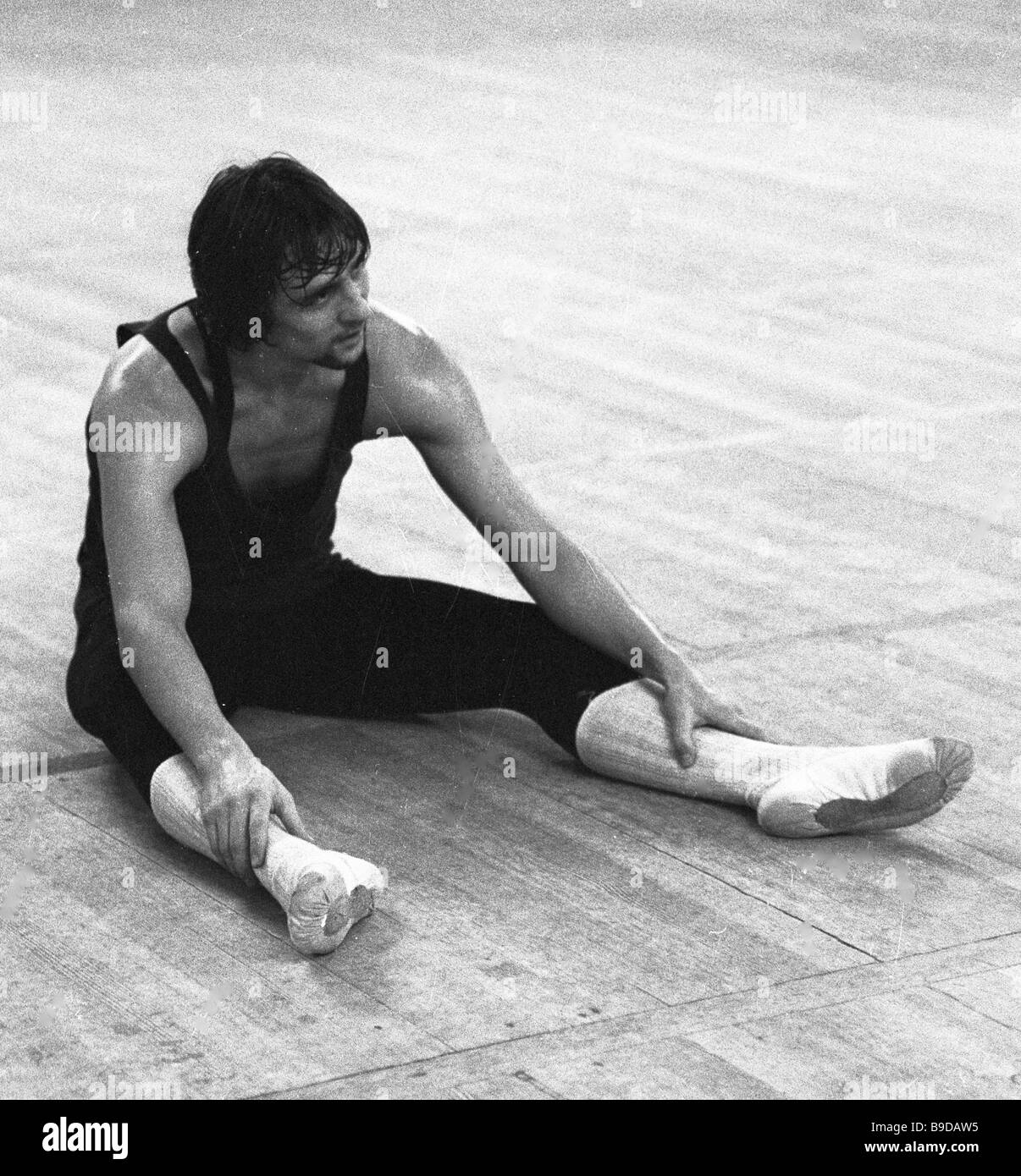 Ballet dancer Irek Mukhamedov having a rest during the rehearsal Stock  Photo - Alamy