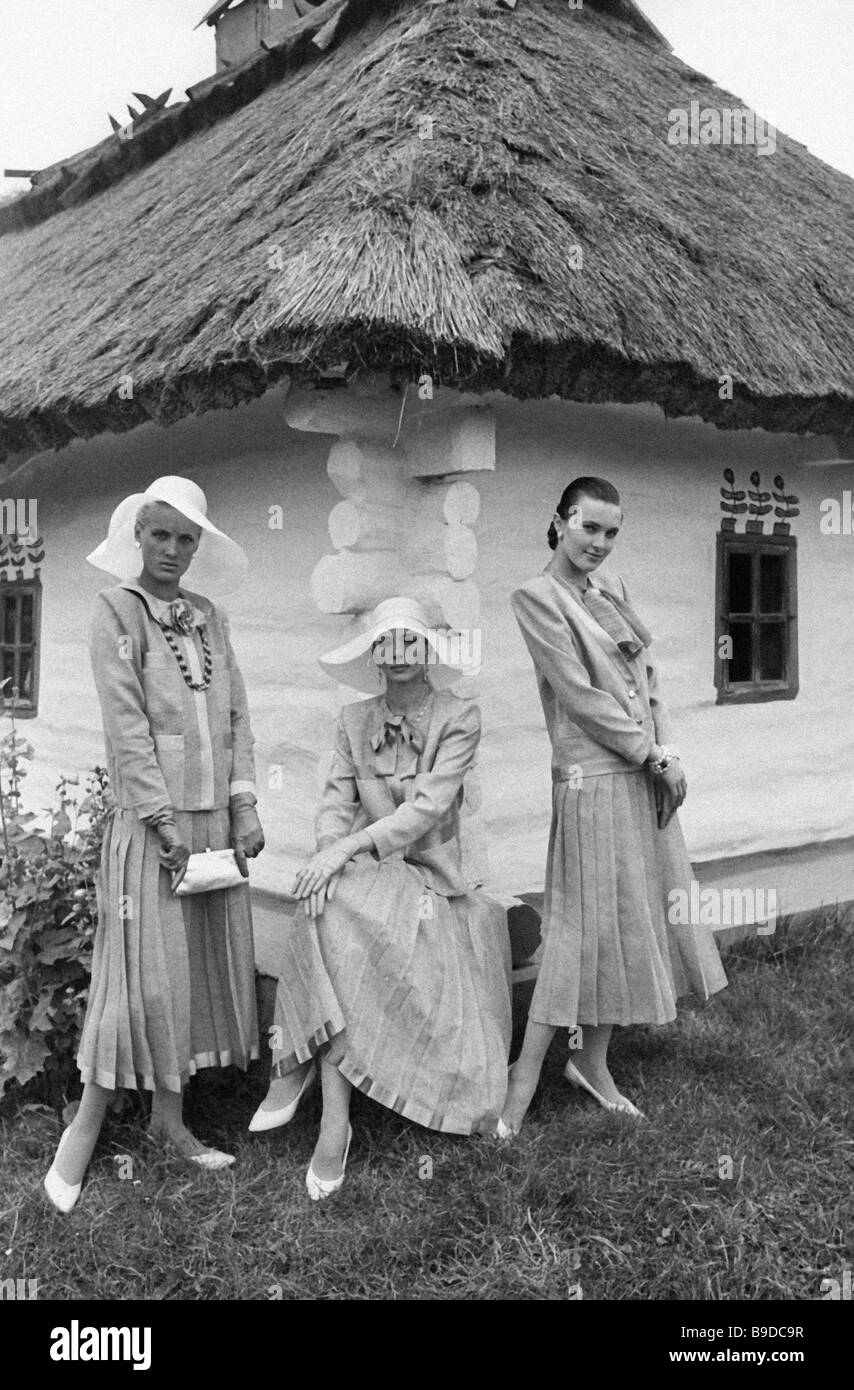 Ukrainian izba house Stock Photo 
