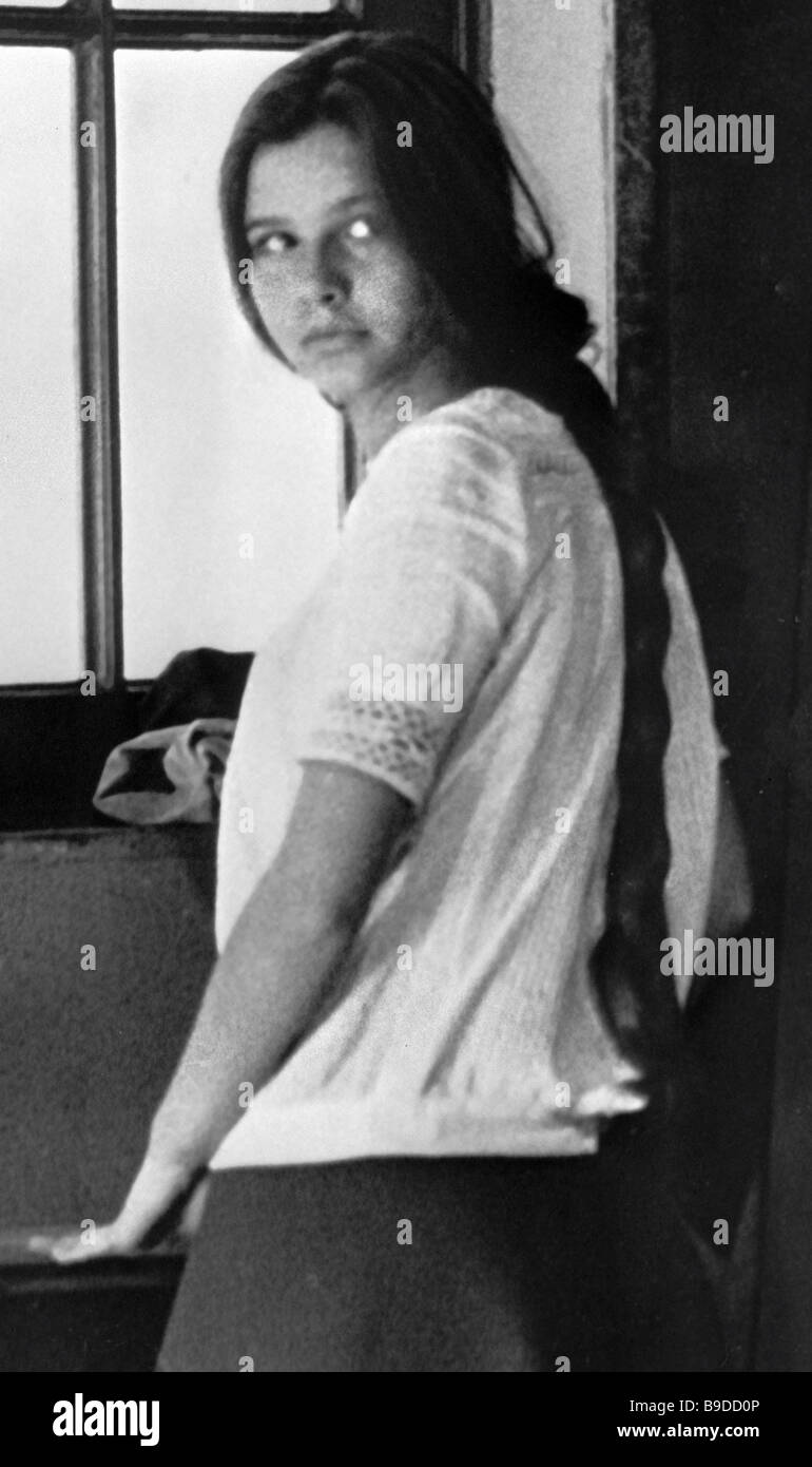 Qizlar kokrak uchlari video