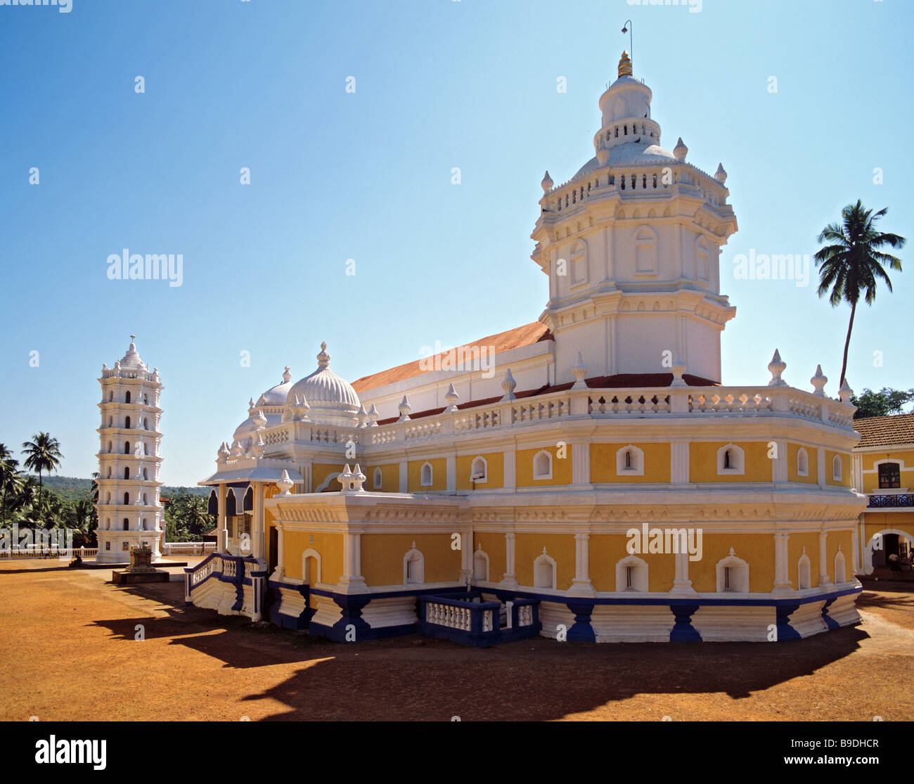 Shri Mangueshi Temple, pagoda, Goa, India Stock Photo