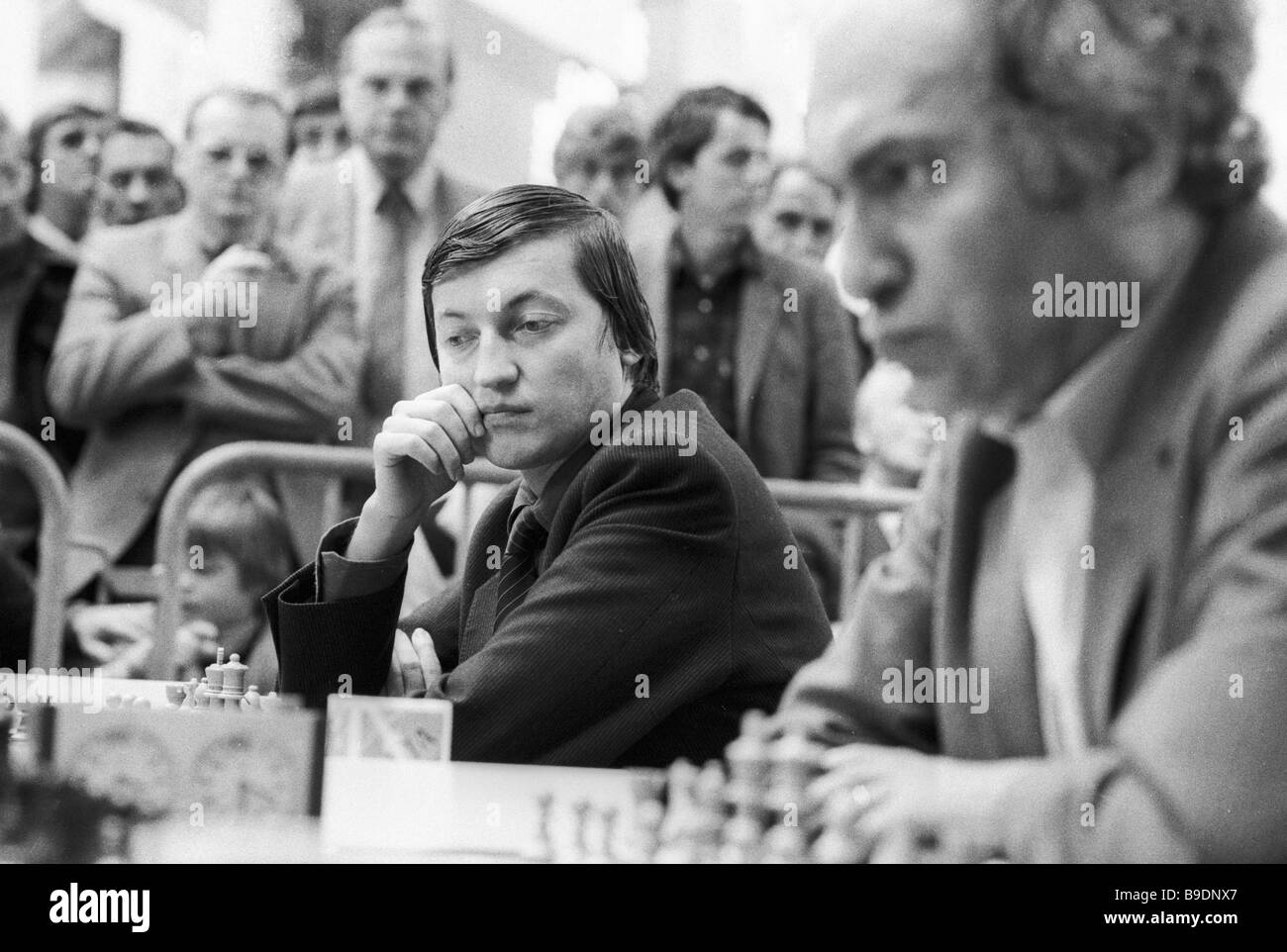 Будут отданы в качестве. Монреаль 1979 шахматный турнир. Карпов и таль Монреаль 1979.