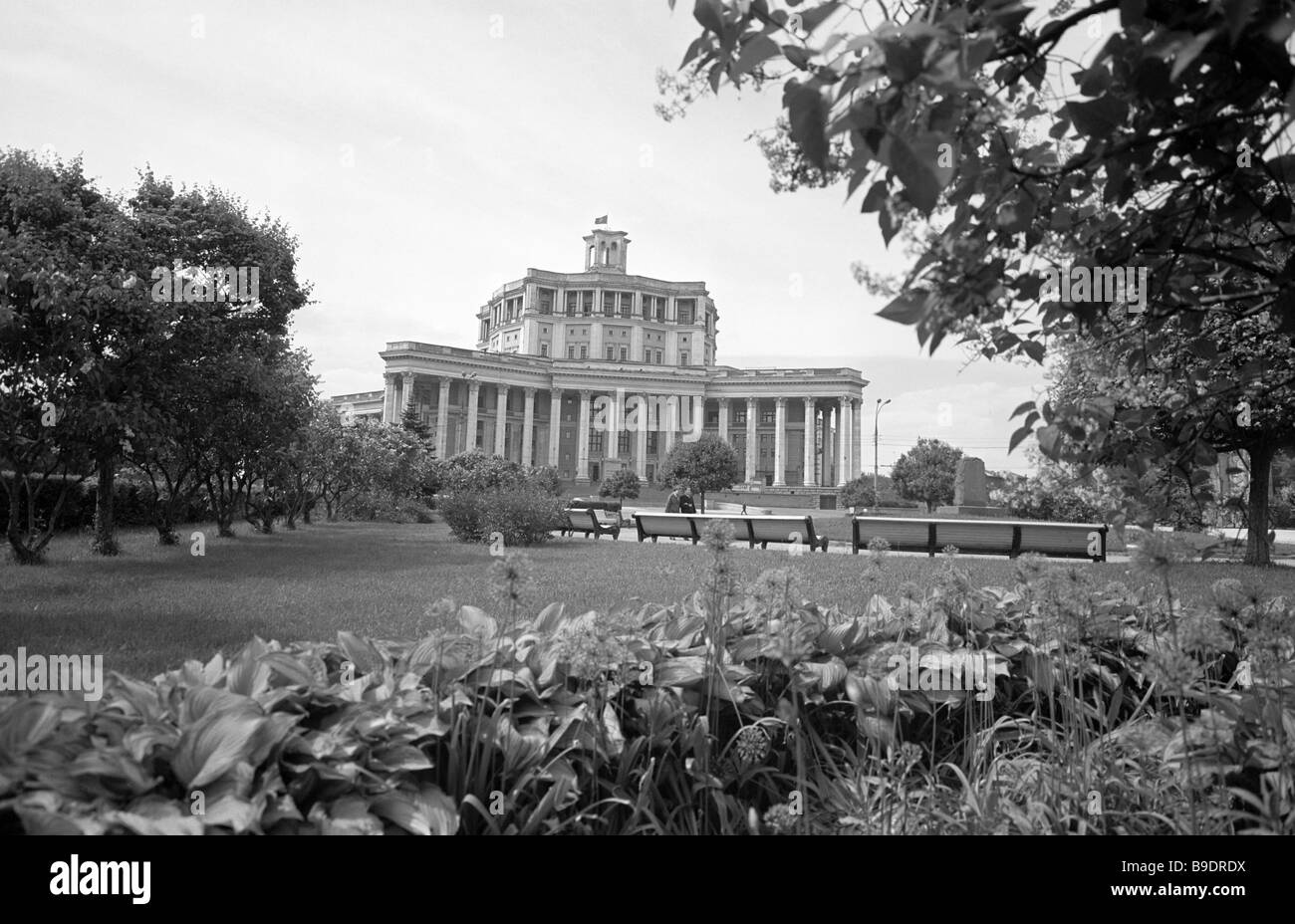 Theater of the Soviet Army: the address, how to get there Theater of the Soviet Army: the address, how to get there