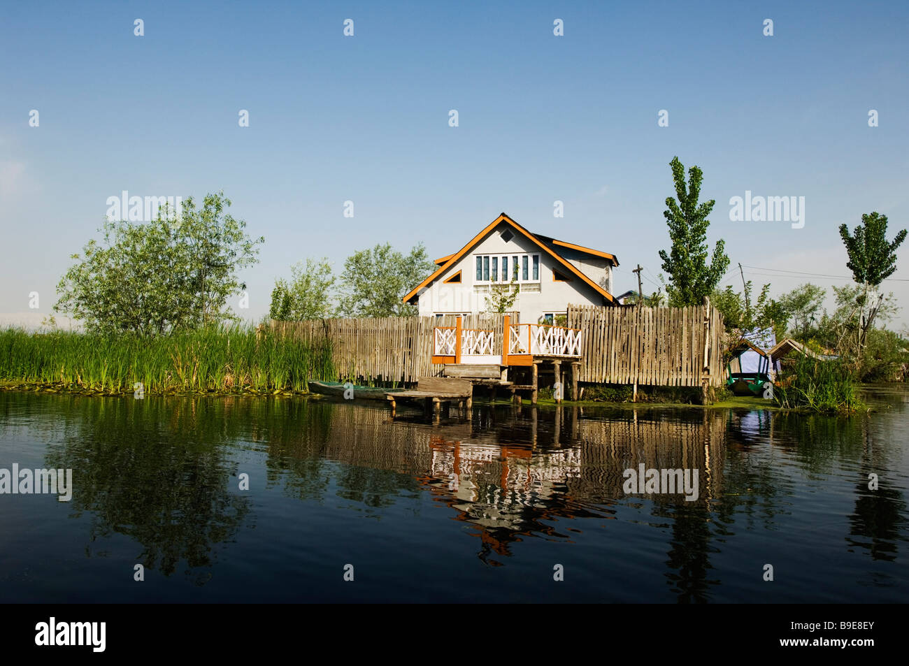 Stilt house india hires stock photography and images Alamy