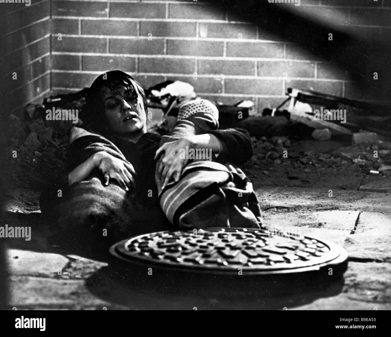 семнадцать мгновений весны фильм 1973 радистка кэт. семнадцать мгновений весны фильм 1973. отто мелис гельмут. 17 мгновений весны детям. кессельринг 17 мгновений весны.