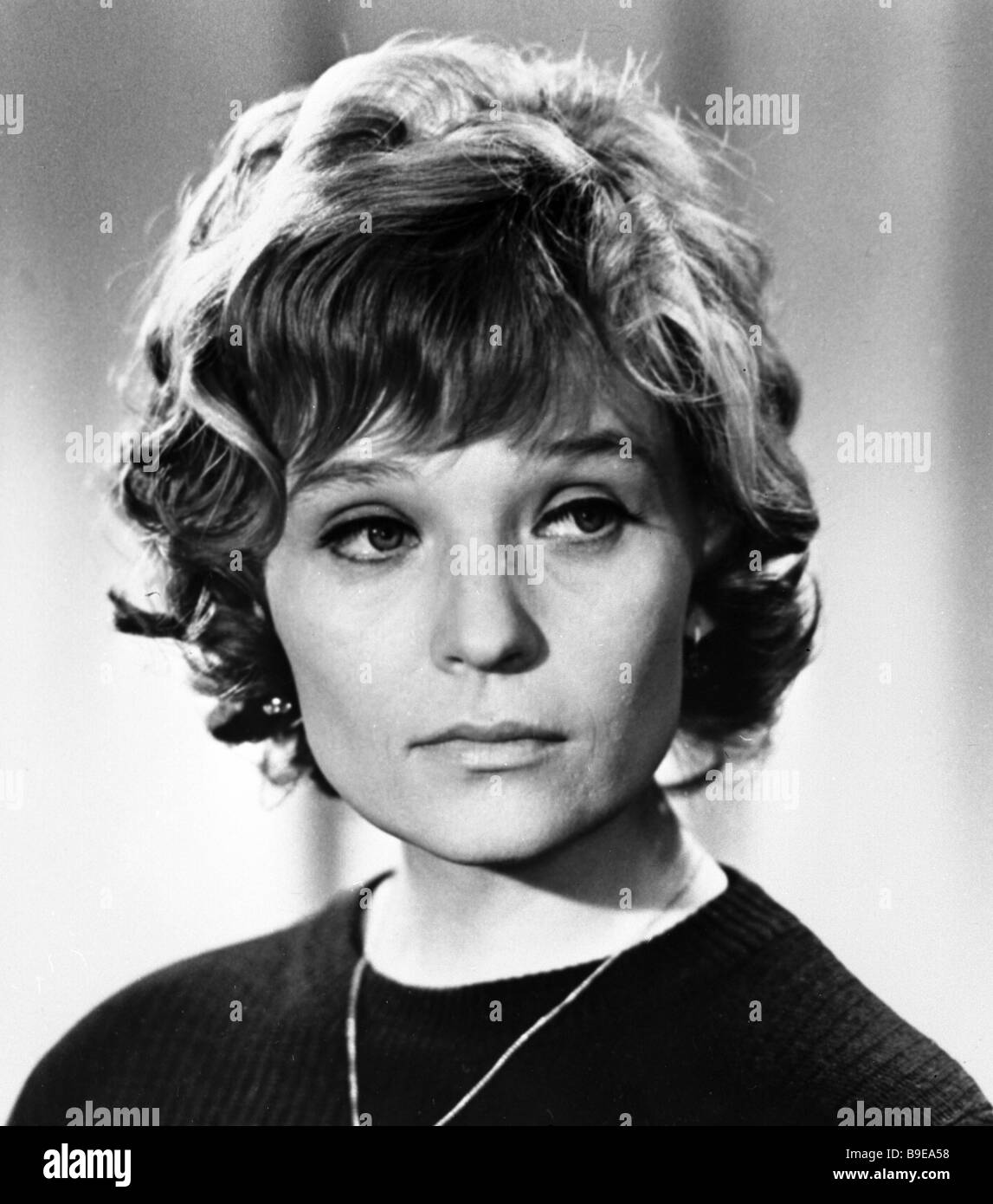 Actress Svetlana Svetlichnaya as a journalist Gabi in the TV series 