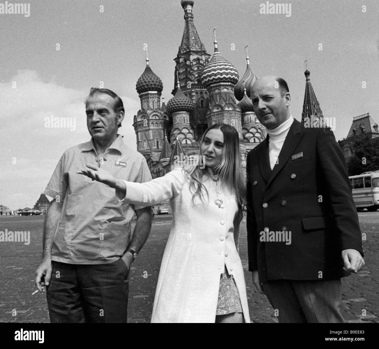 Irish guests talking with Soviet film star Larisa Kadochnikova center ...