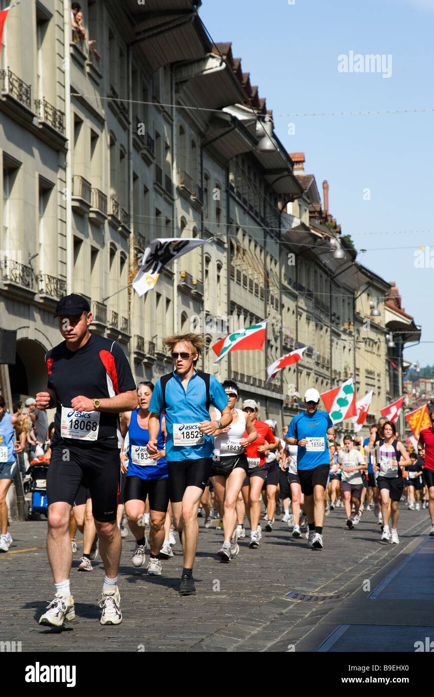 Runners during the Berne Grand Prix Kramgasse Old Town Berne Canton of Berne Switzerland Stock Photo