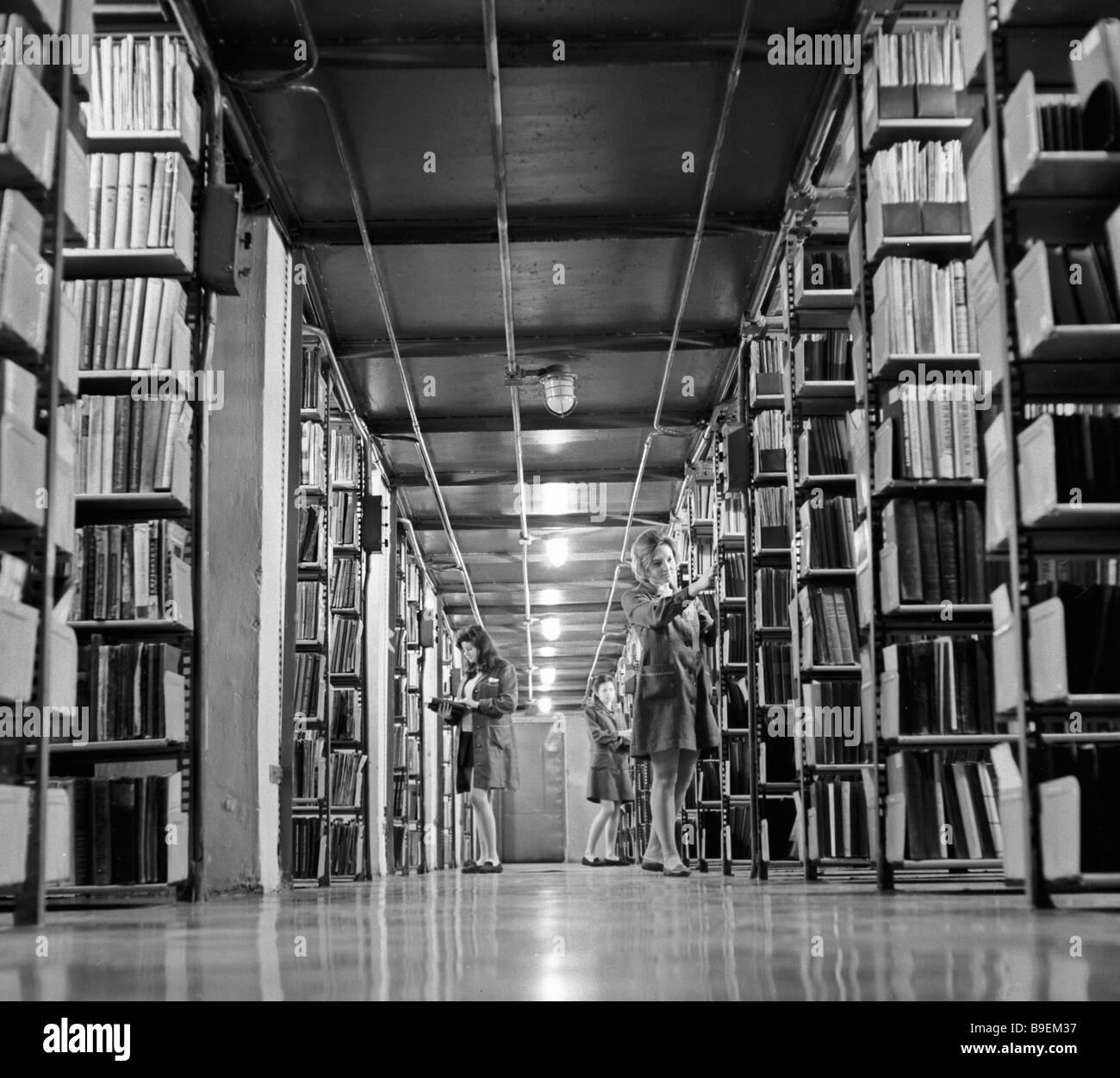 Book depository Vilnius library Stock Photo Alamy