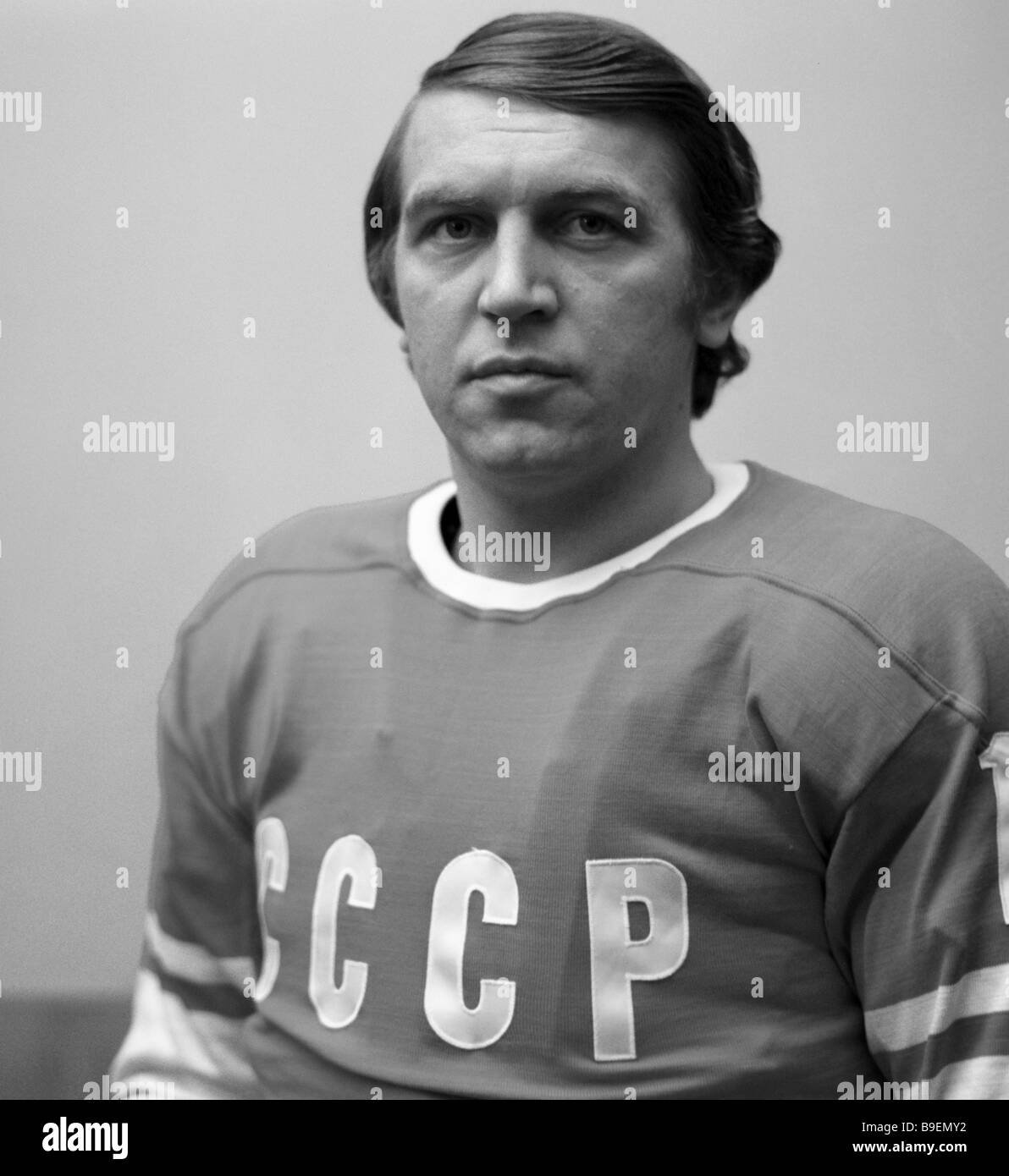 USSR ice hockey national team s member Vladimir Shadrin Stock Photo - Alamy