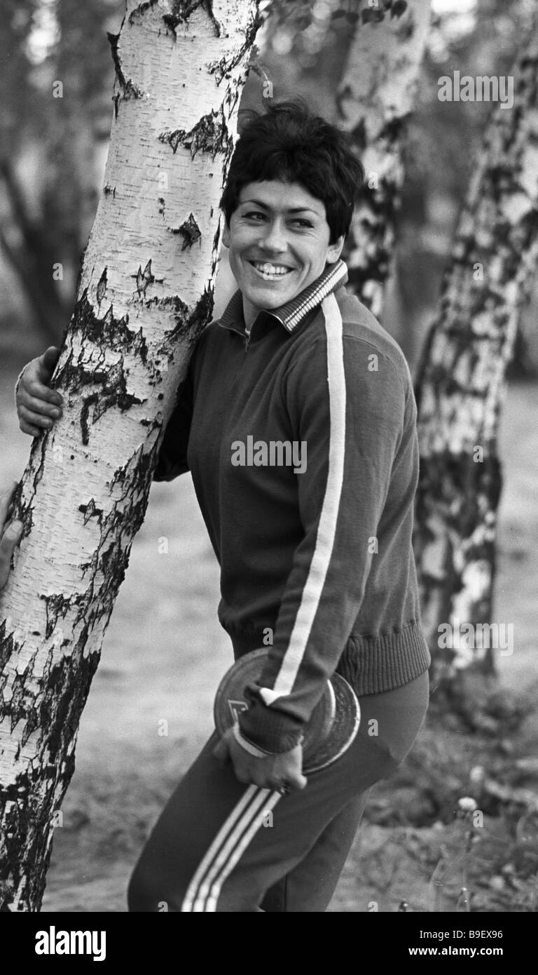 World discus throw champion Faina Melnik Stock Photo Alamy