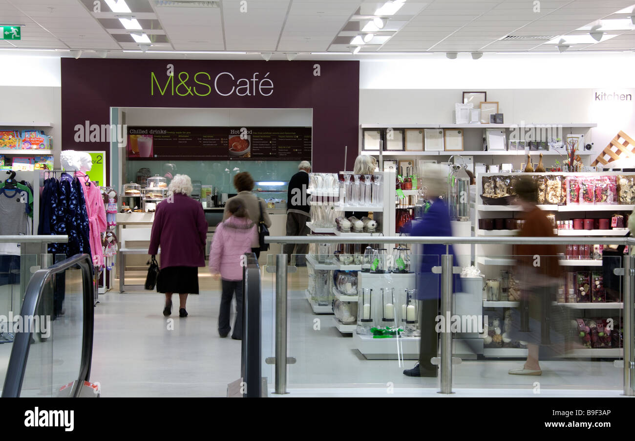 Interior picture of Marks and Spencer Croydon Stock Photo