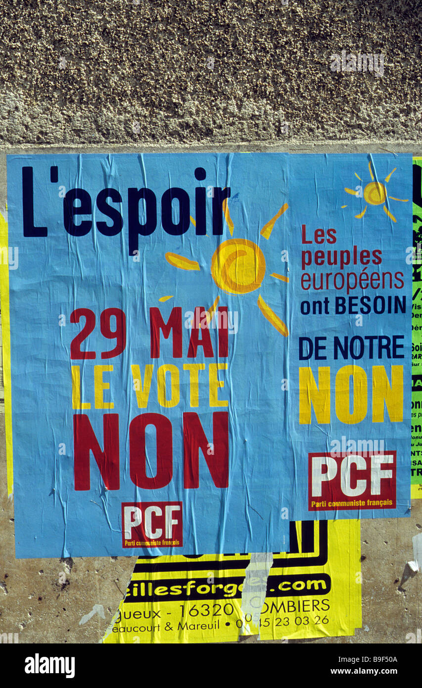 France, EC Referendum, May 2005, Poster urging votes for PCF Stock Photo