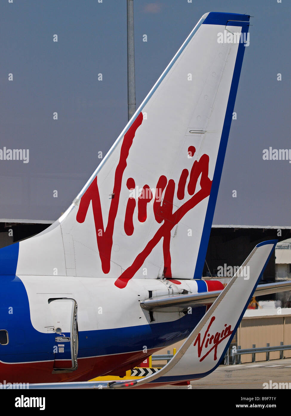Virgin australia logo hi-res stock photography and images - Alamy, image size:975x1390