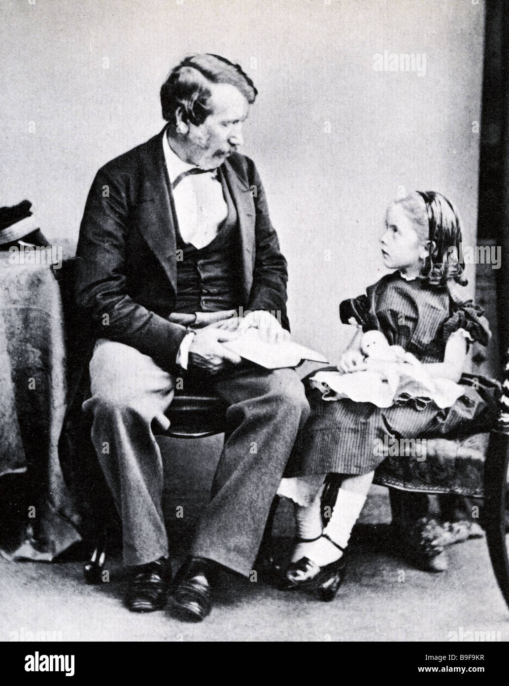 DAVID LINVINGSTONE missionary and explorer  with his youngest daughter Anna Mary who was five years old before he first saw her Stock Photo