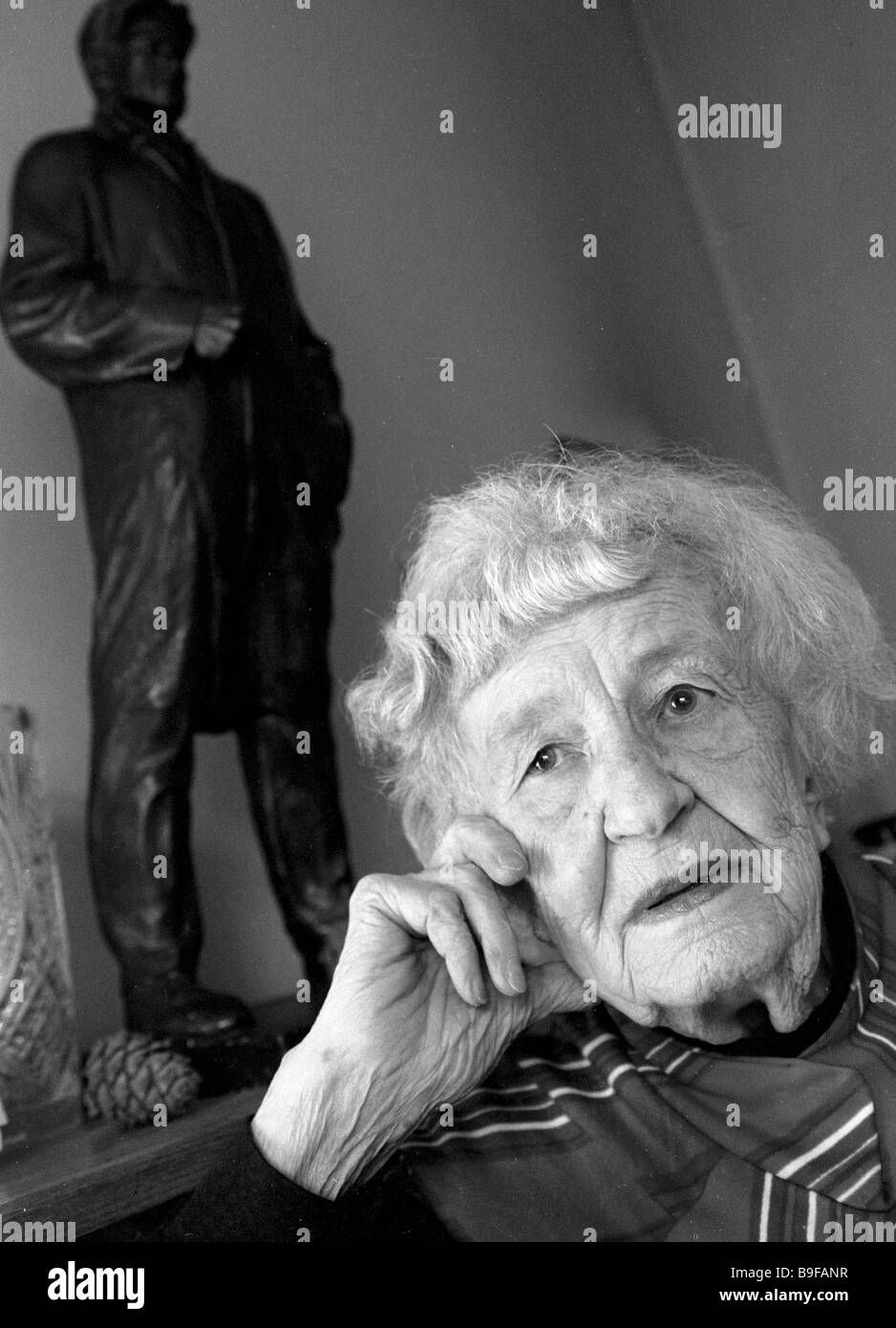 Veronika Polonskaya one of the oldest actresses at the MKHAT theatre ...