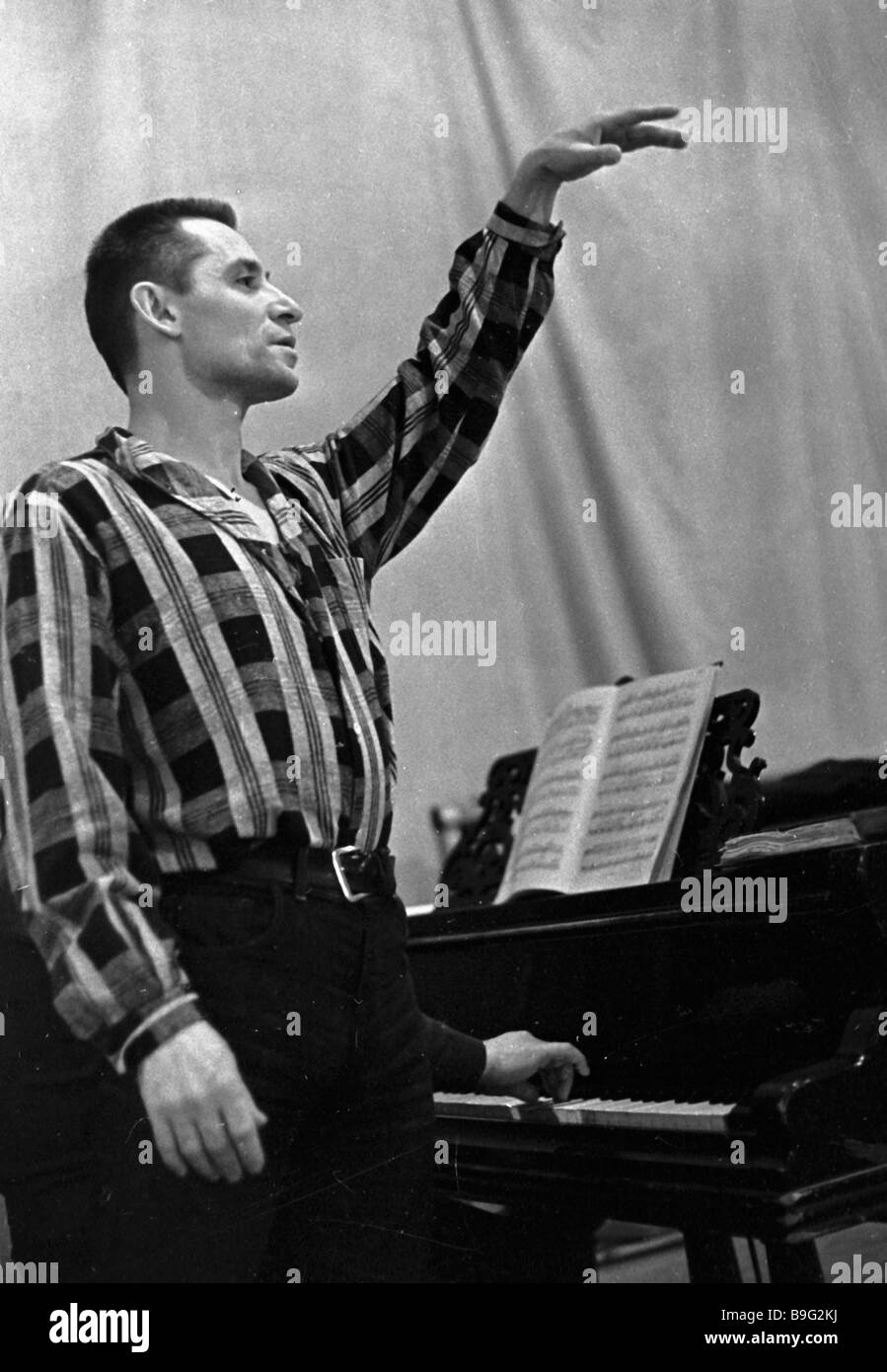 Yuri Grigorovich chief ballet master of the Bolshoi Theatre during a ...