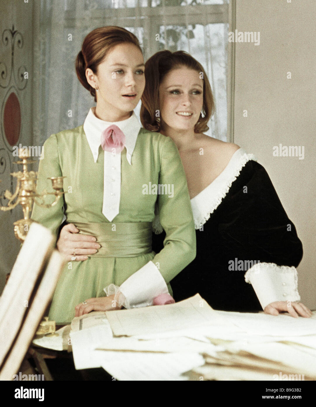 Kim Kardashian bilan uy qurilishi jinsiy aloqa video