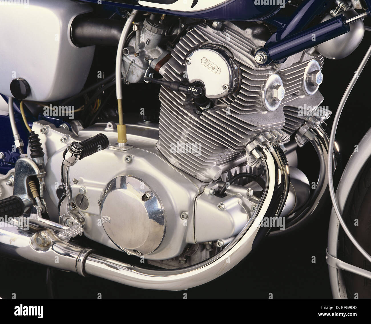 Motorcycle Honda motor two-cylinders vehicle Oldtimer two-cylinder 