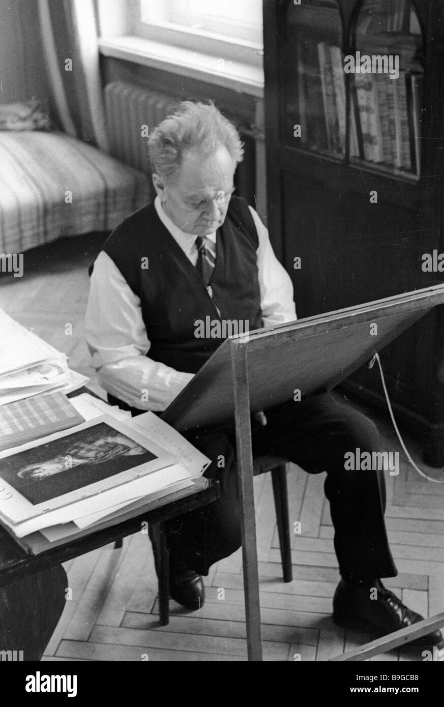 Soviet artist Nikolai Sokolov Stock Photo - Alamy
