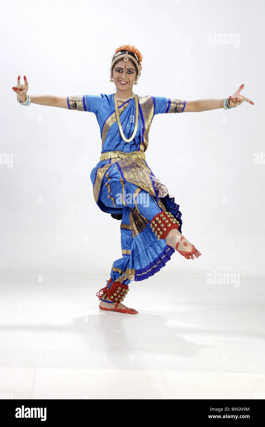 Bharatanatyam and Odissi Dance Performances in New York - The New York Times
