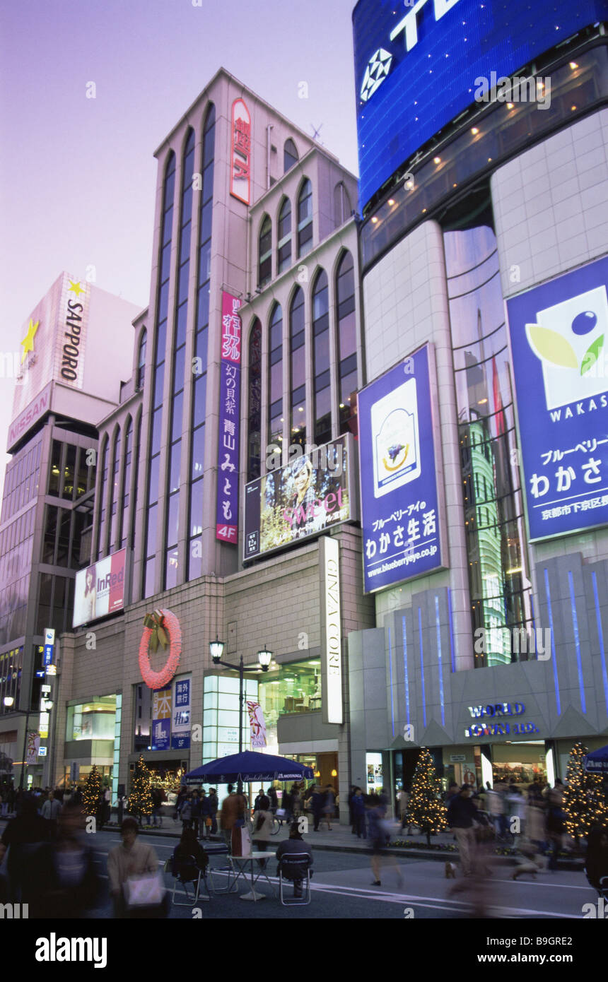 Japan ginza dori avenue or ginza street hi-res stock photography and ...