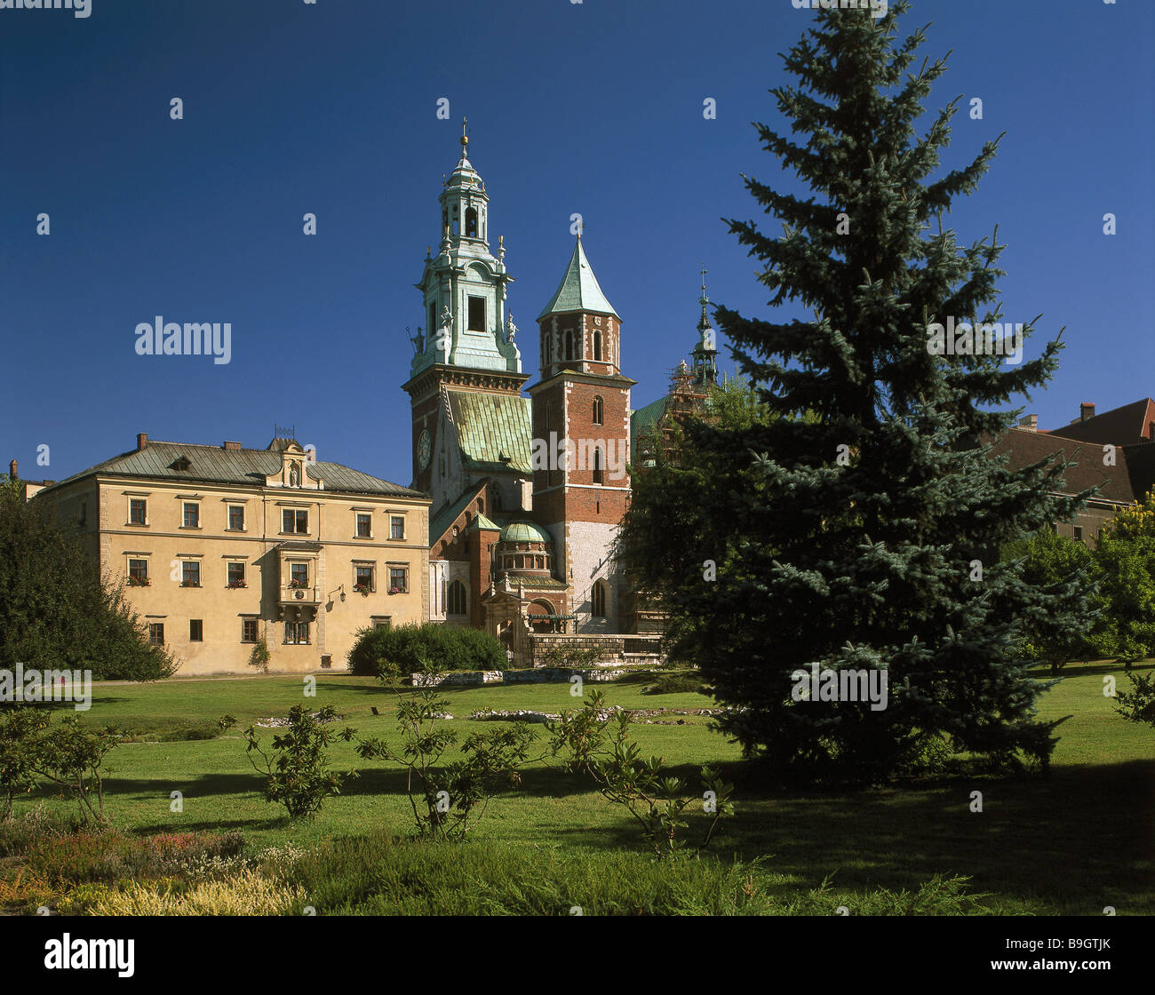 Poland Cracow city view Wawel cathedral castle-mountain palace-mountain palace Wawel-cathedral belfry buildings construction Stock Photo